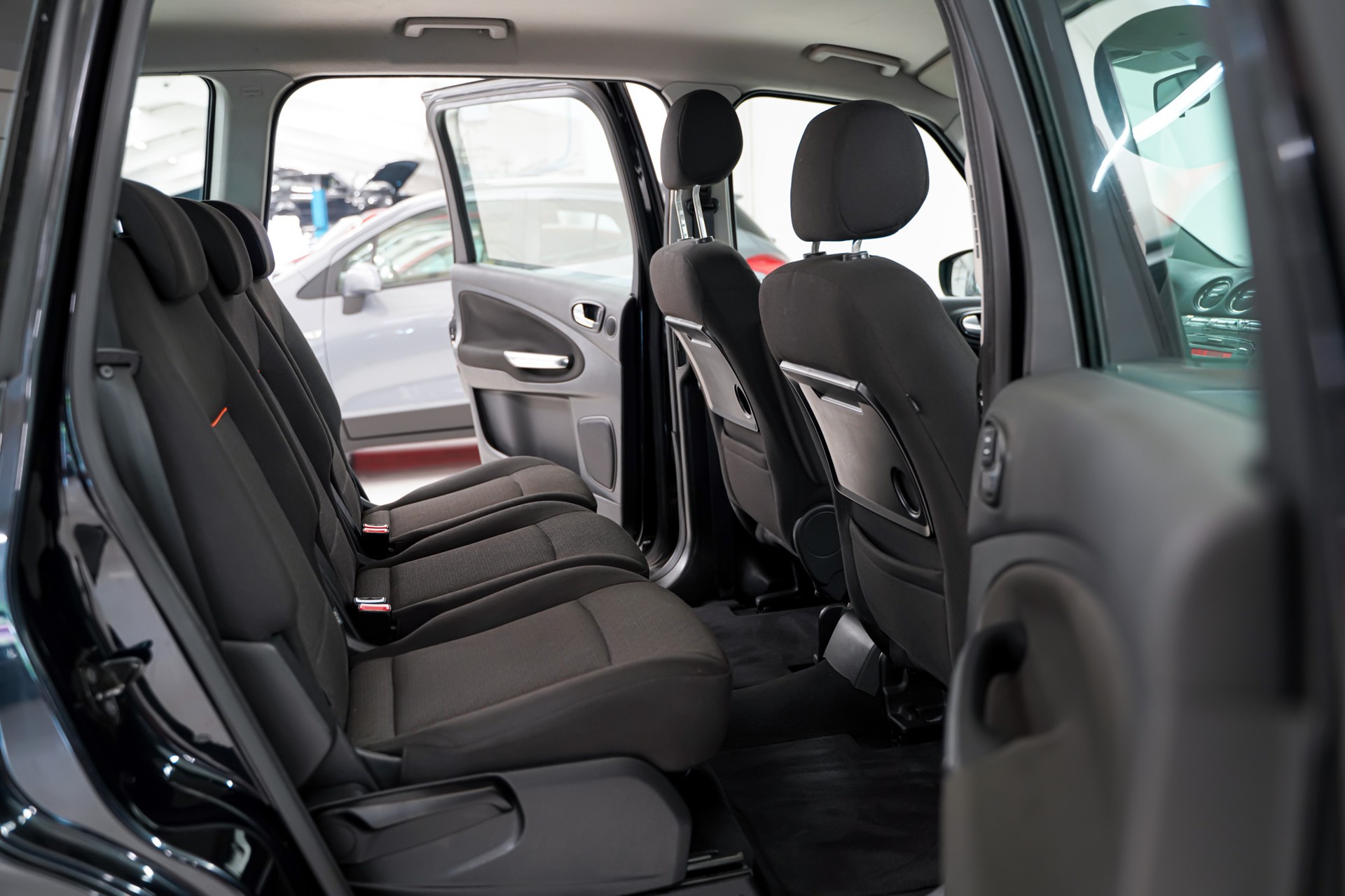 Ford GALAXY 14
