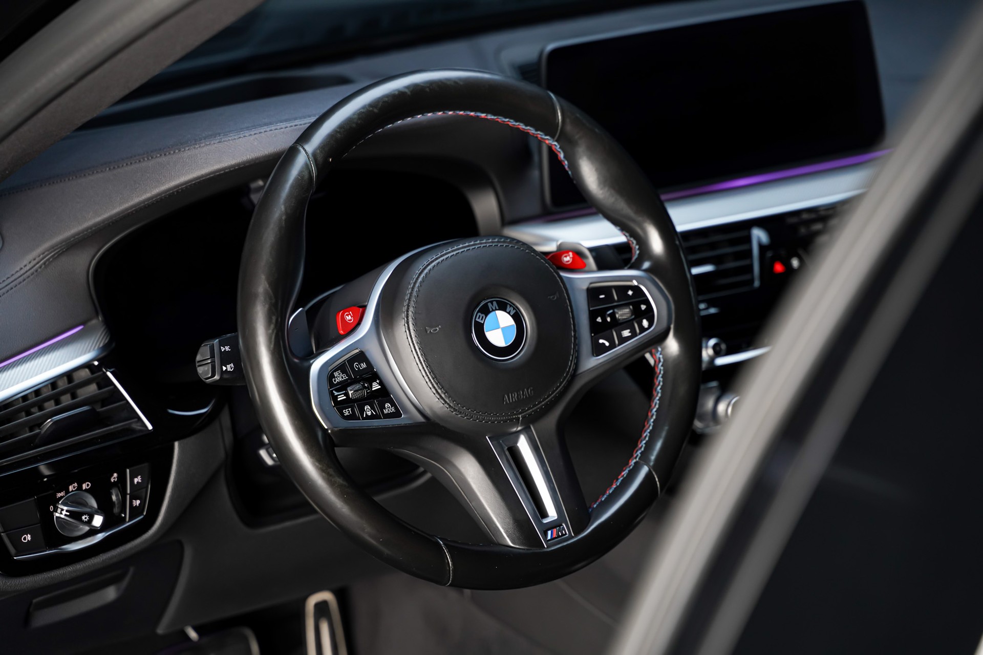 BMW M5 9
