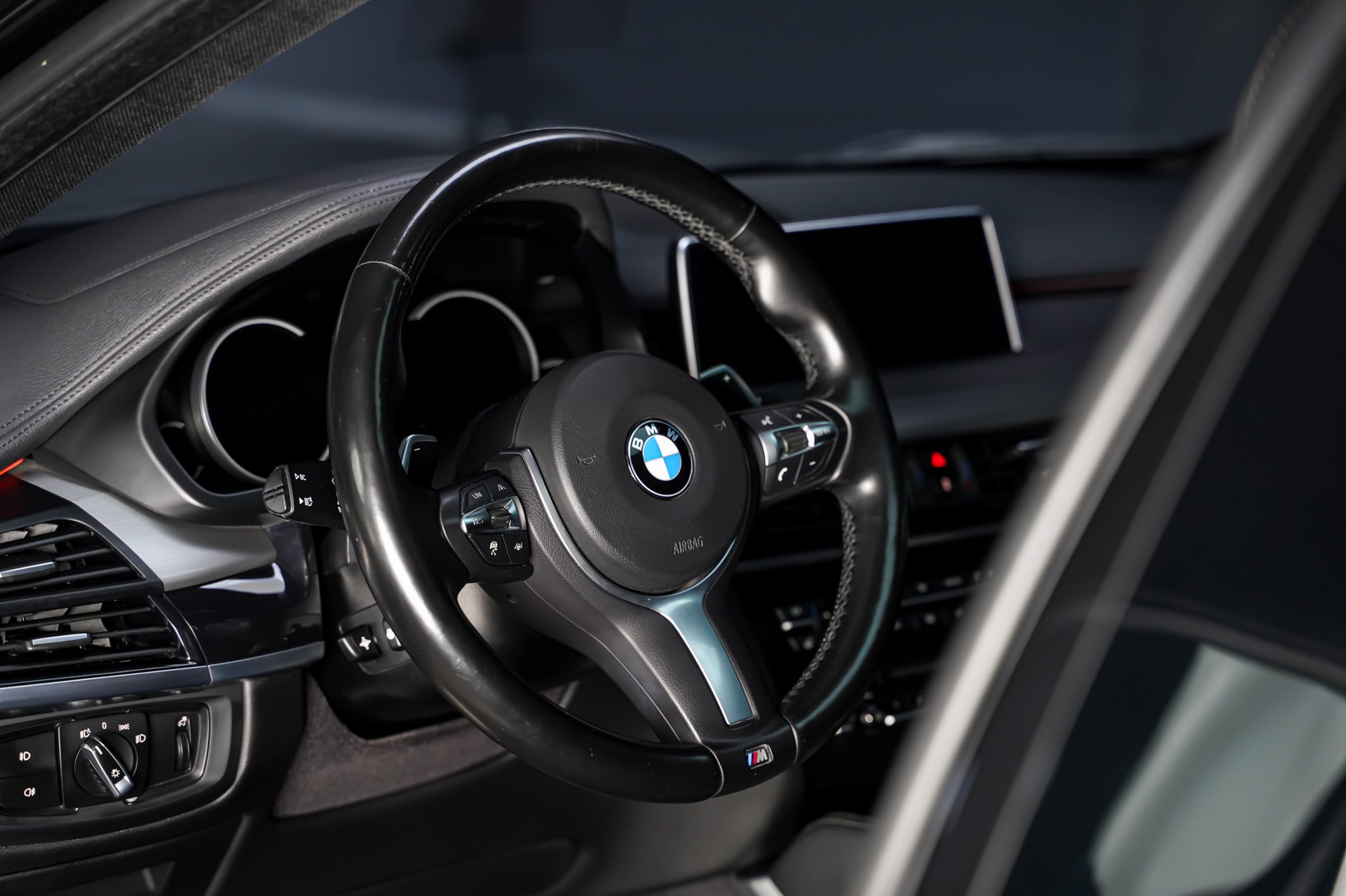 BMW X6 8