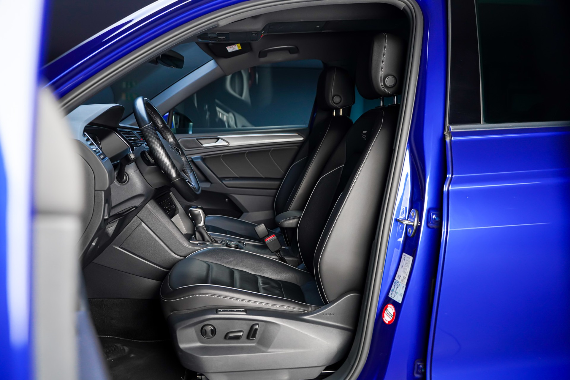 VW TIGUAN 12