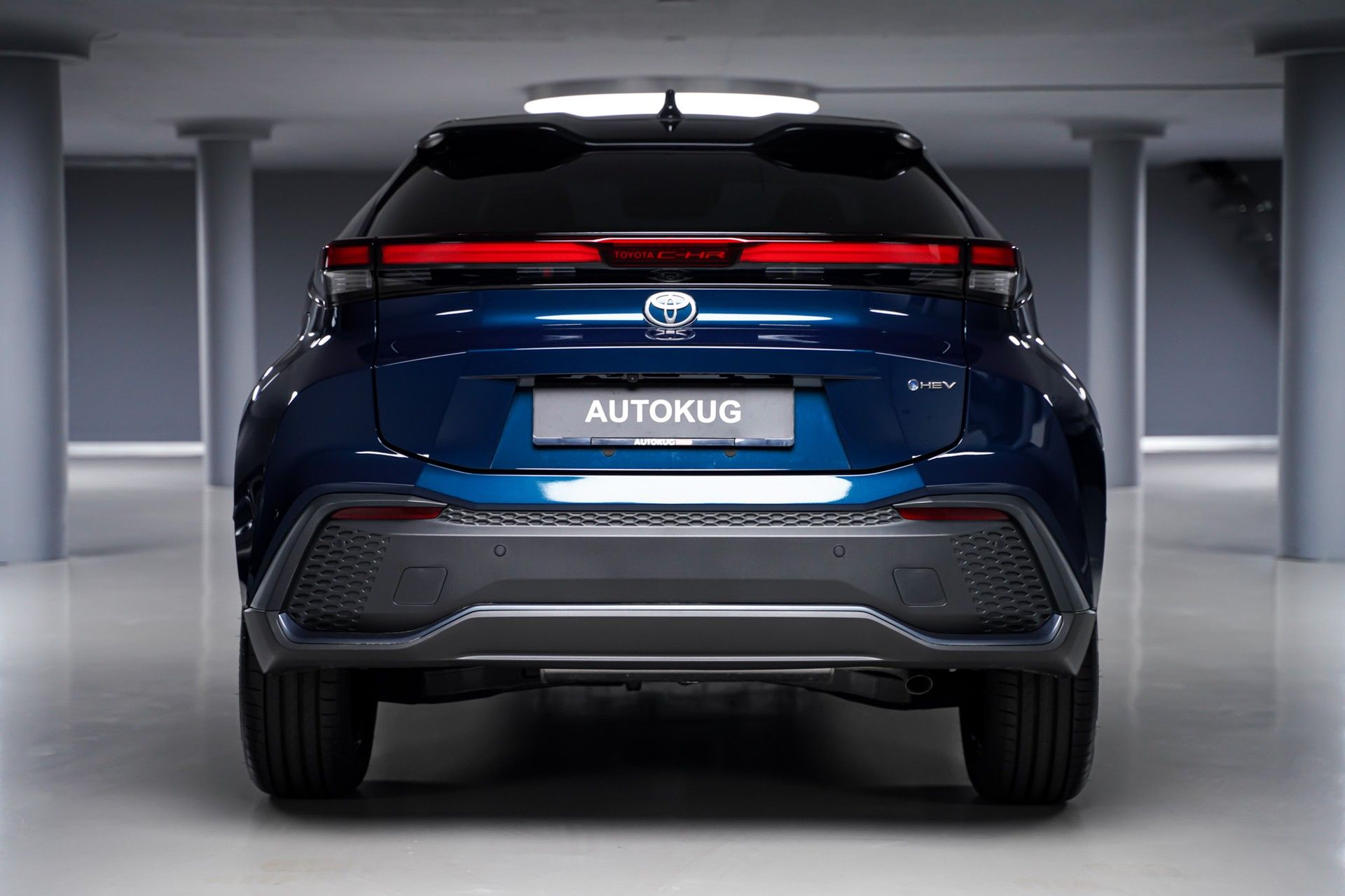 Toyota C-HR 6