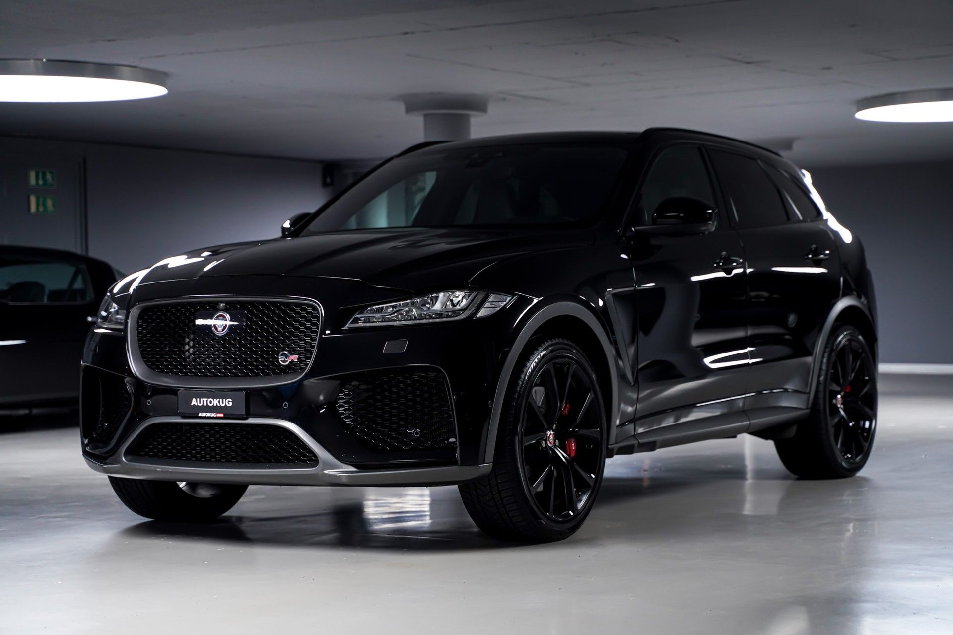 Jaguar F-PACE 1
