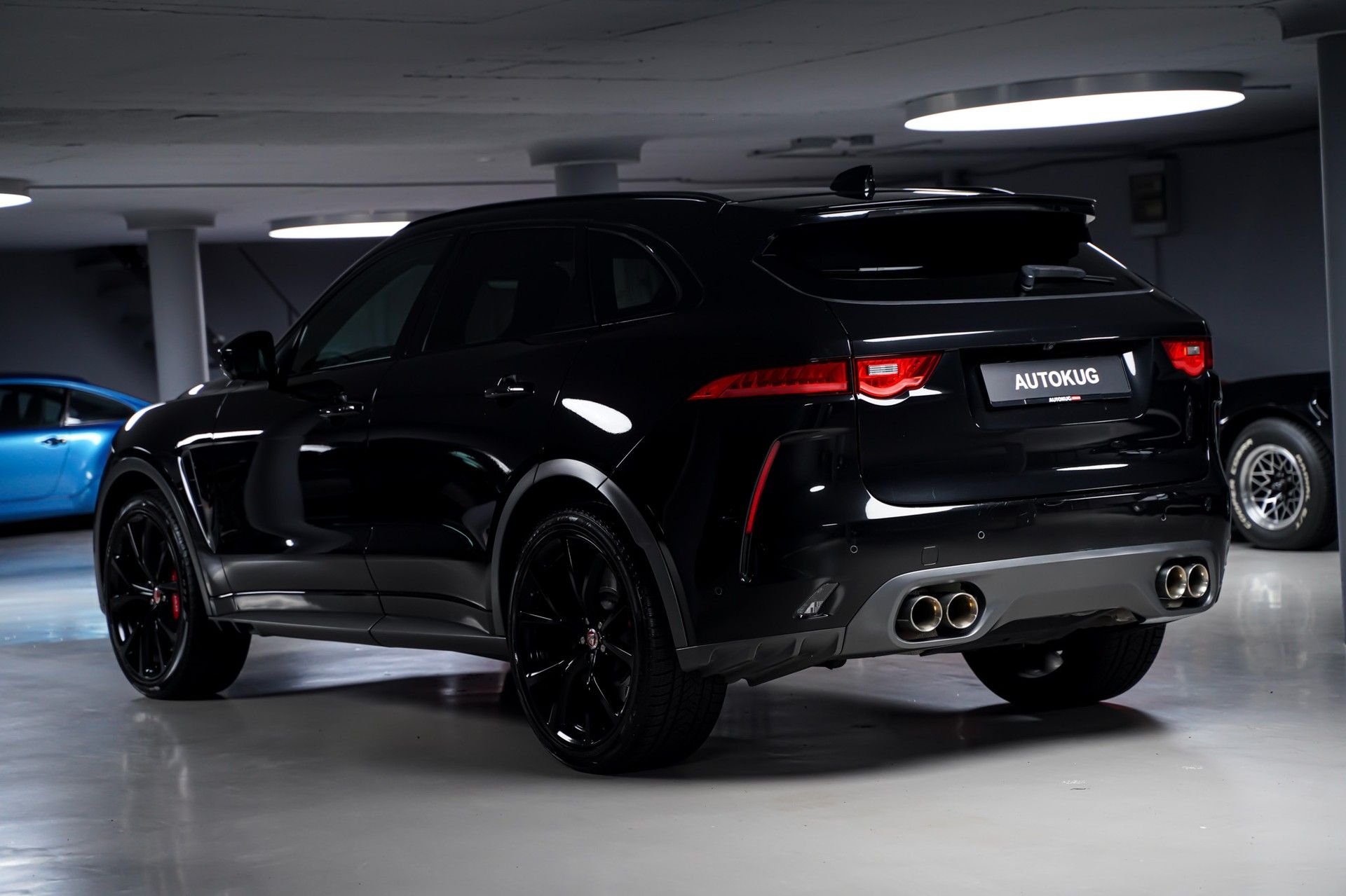 Jaguar F-PACE 6