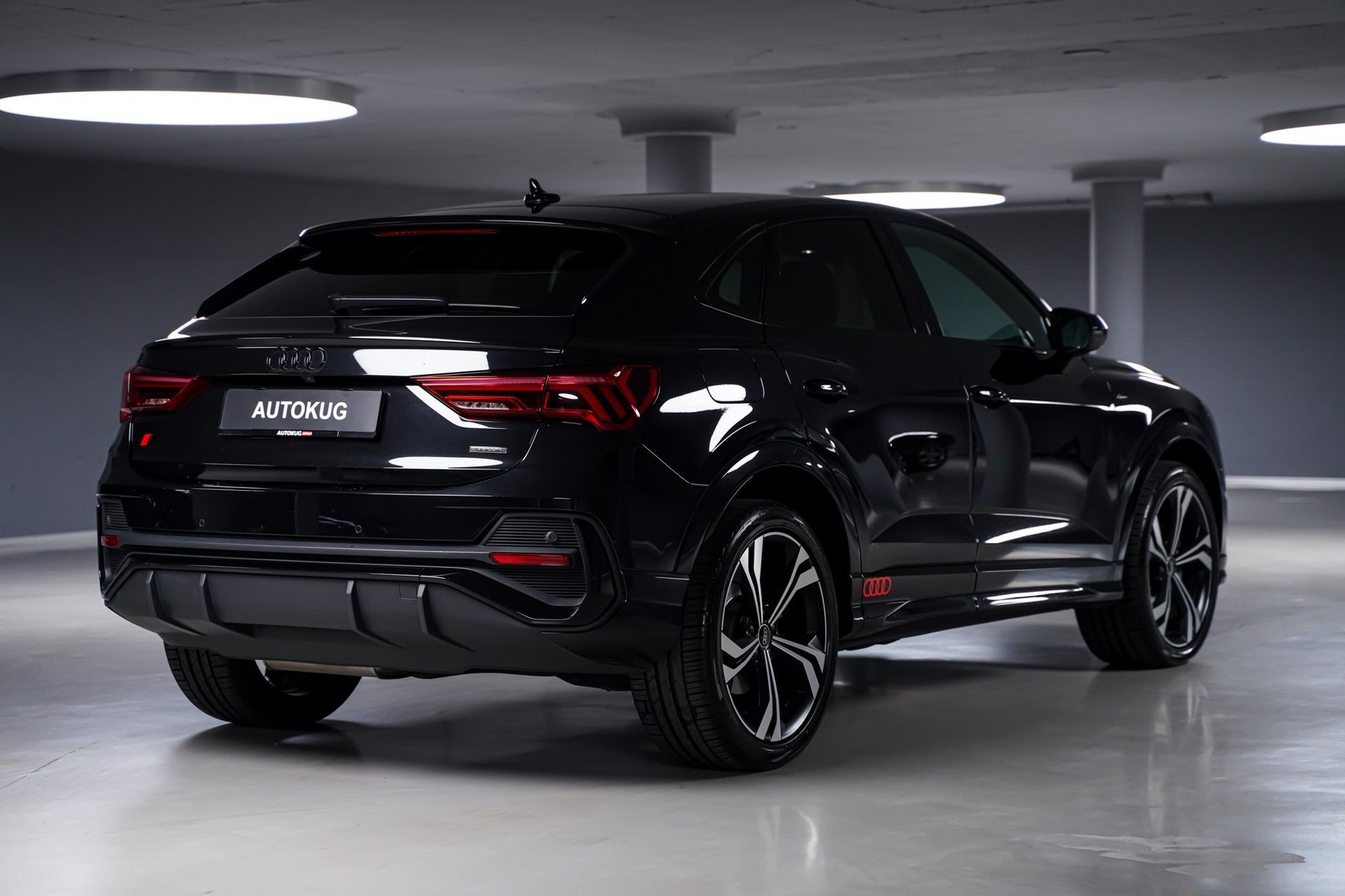 Audi Q3 5