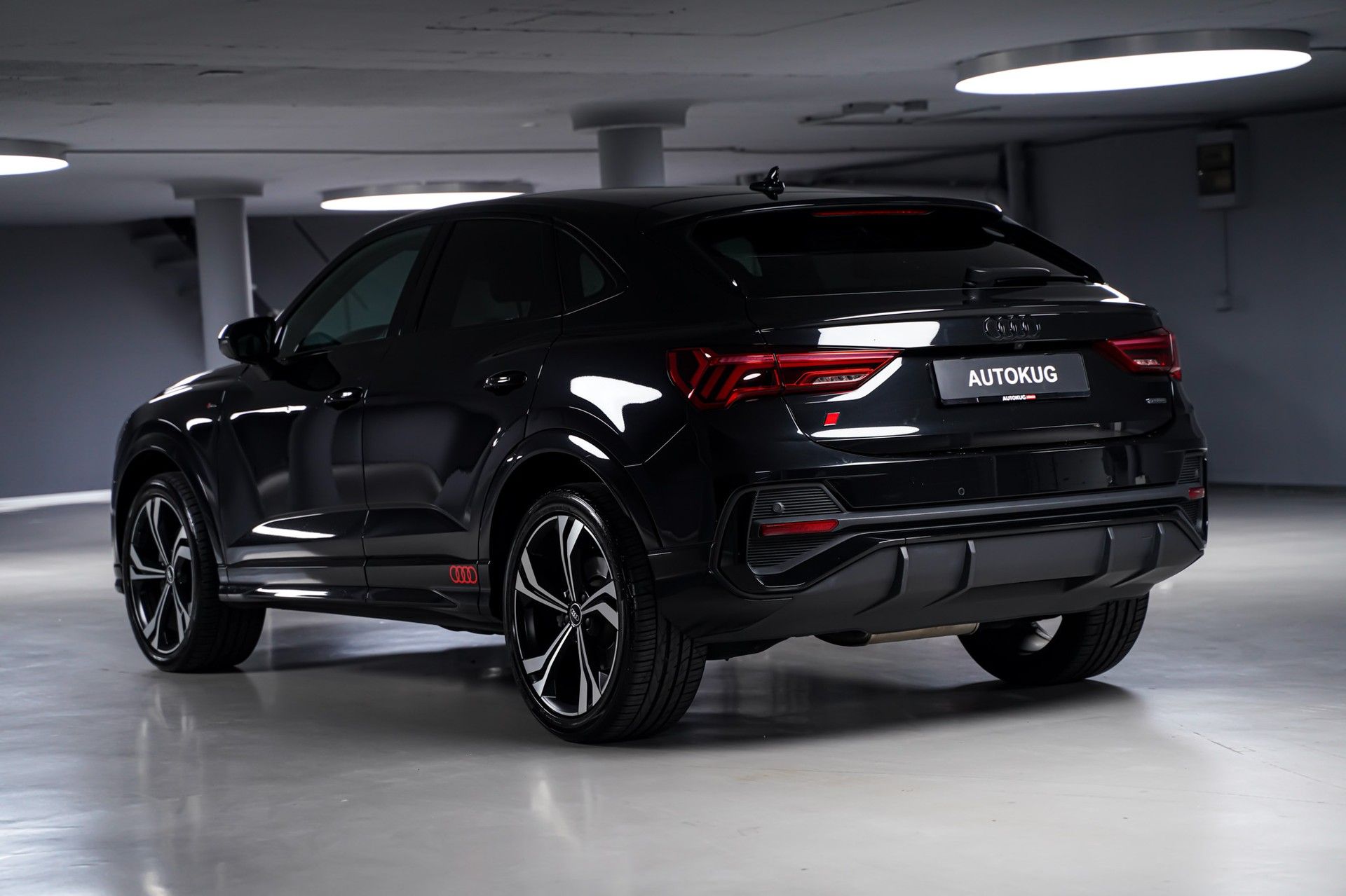 Audi Q3 7