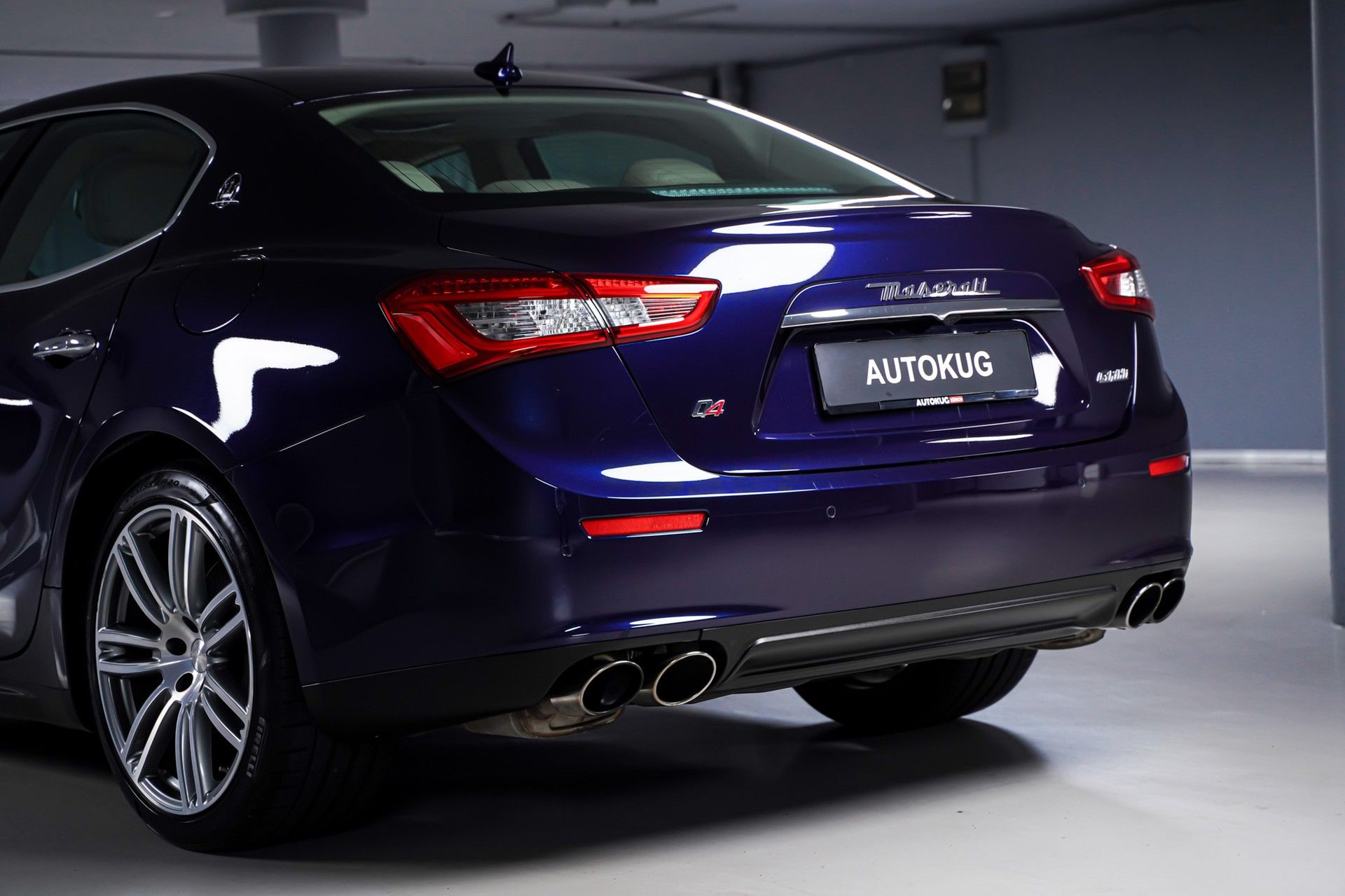 Maserati GHIBLI 9