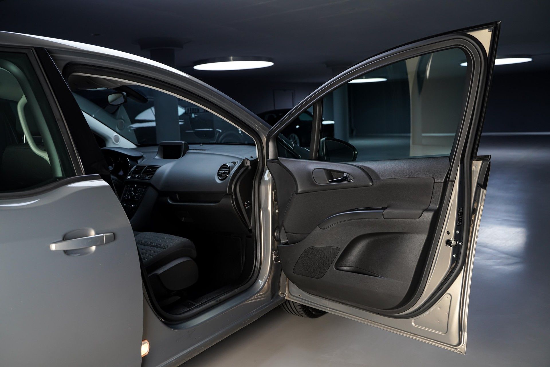 Opel MERIVA 15