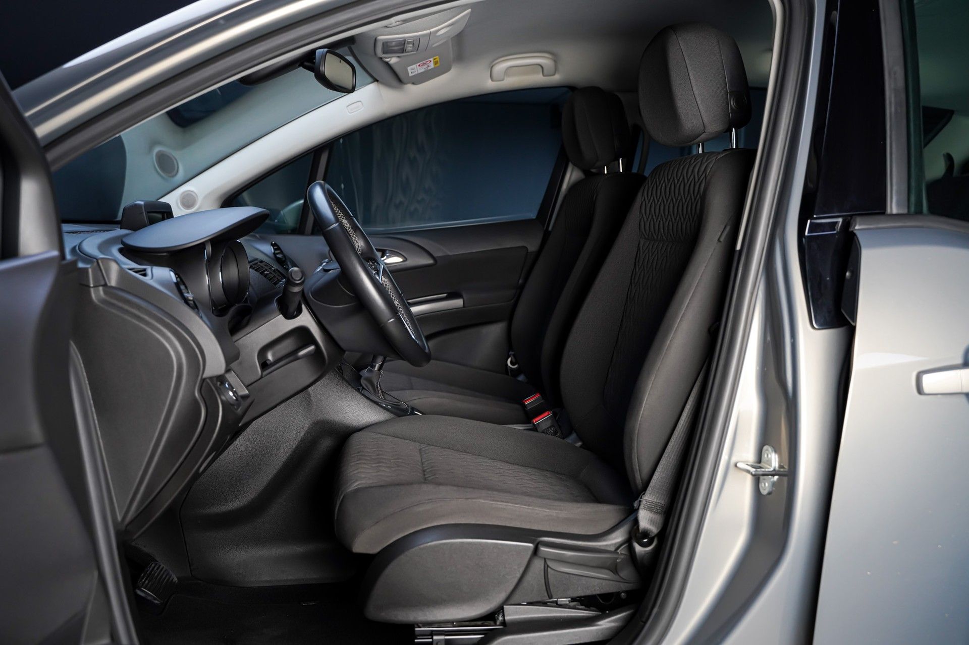 Opel MERIVA 11