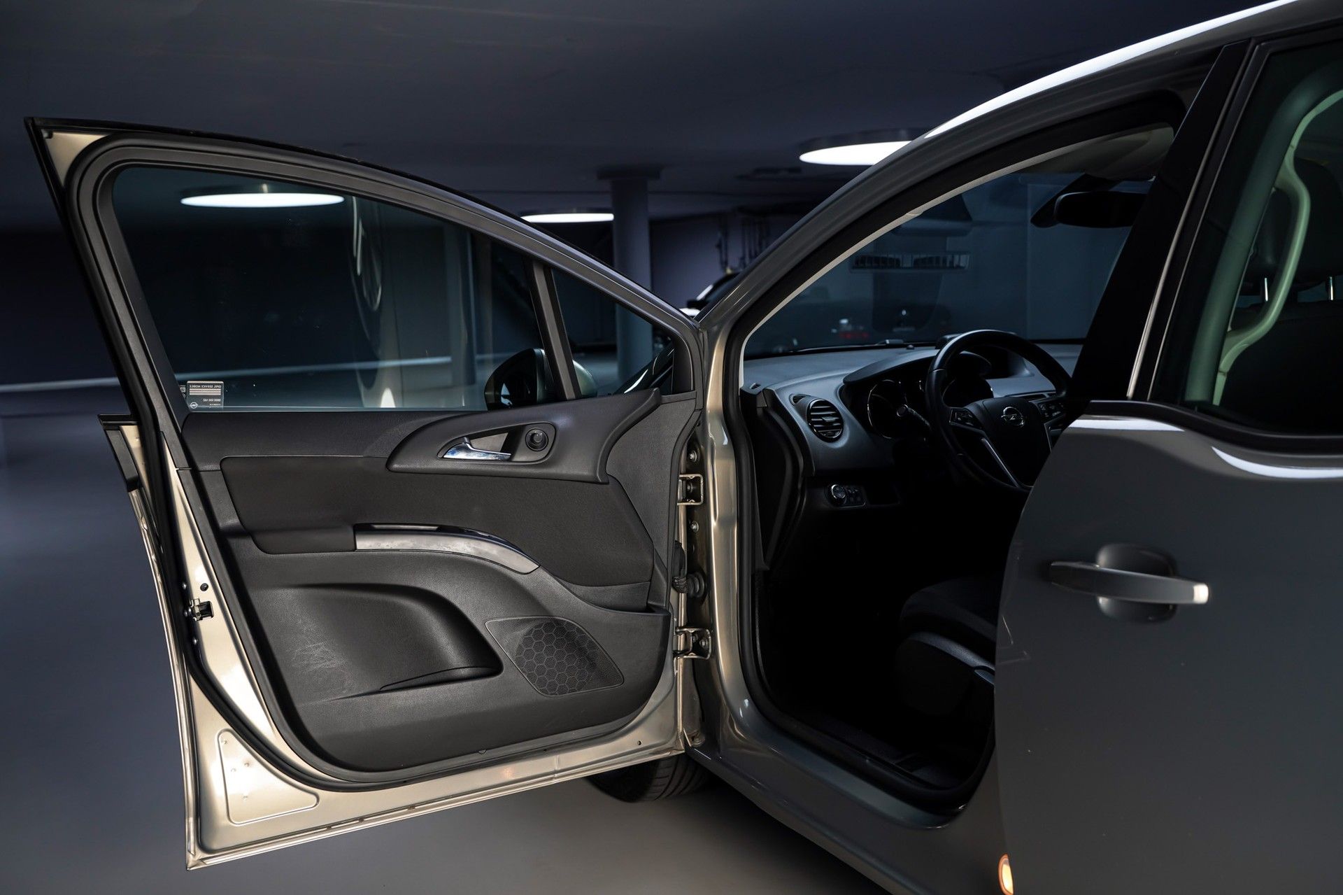 Opel MERIVA 8
