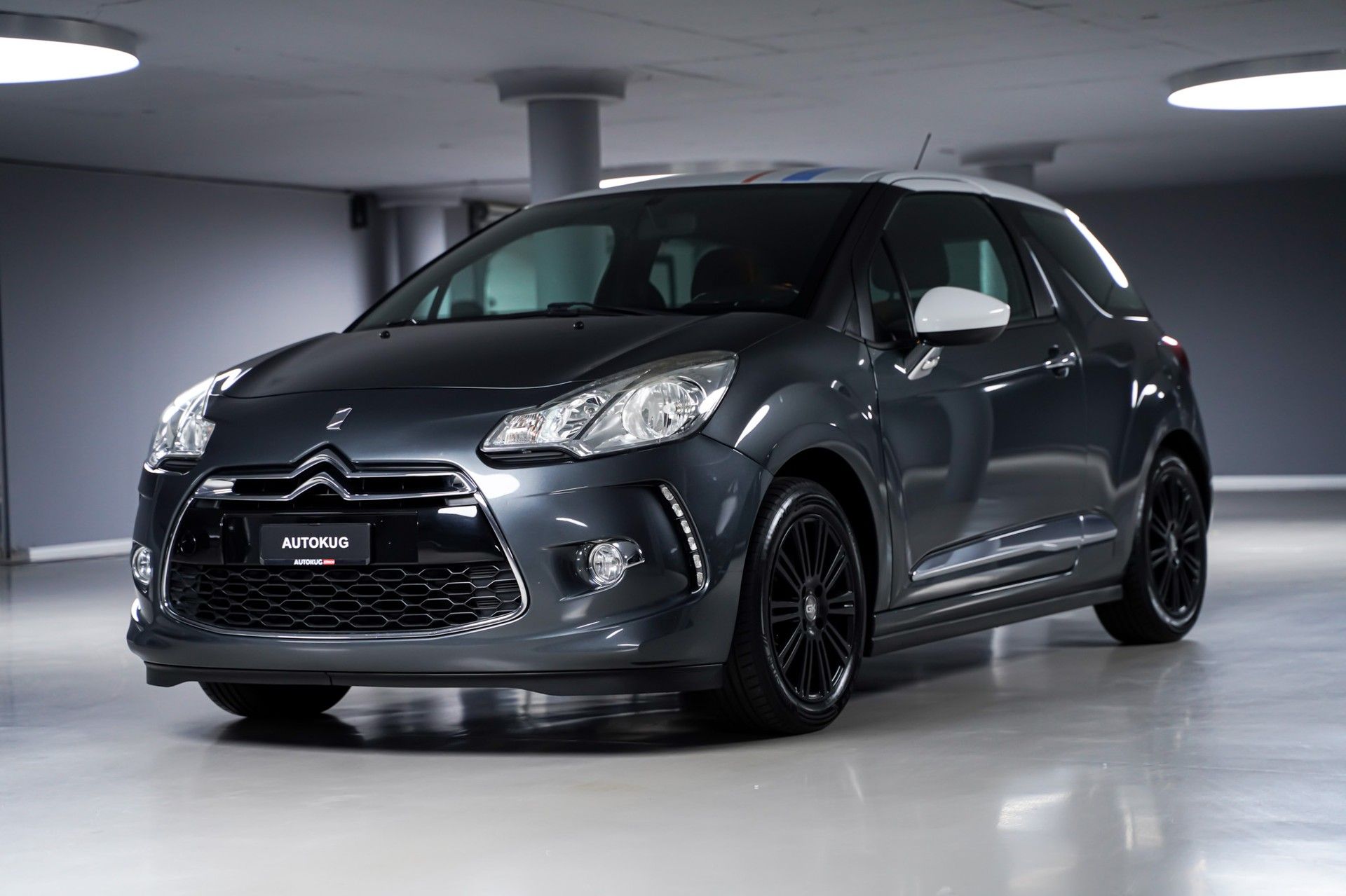 DS AUTOMOBILES DS3 1