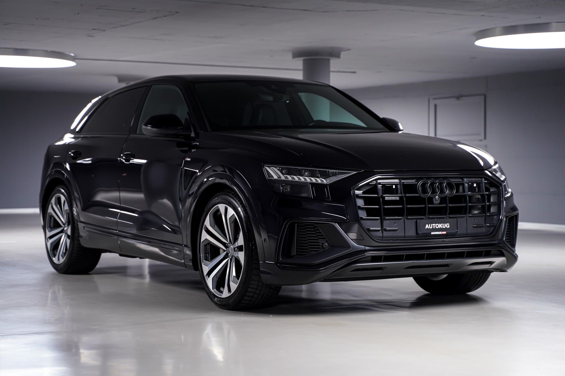 Audi Q8 3