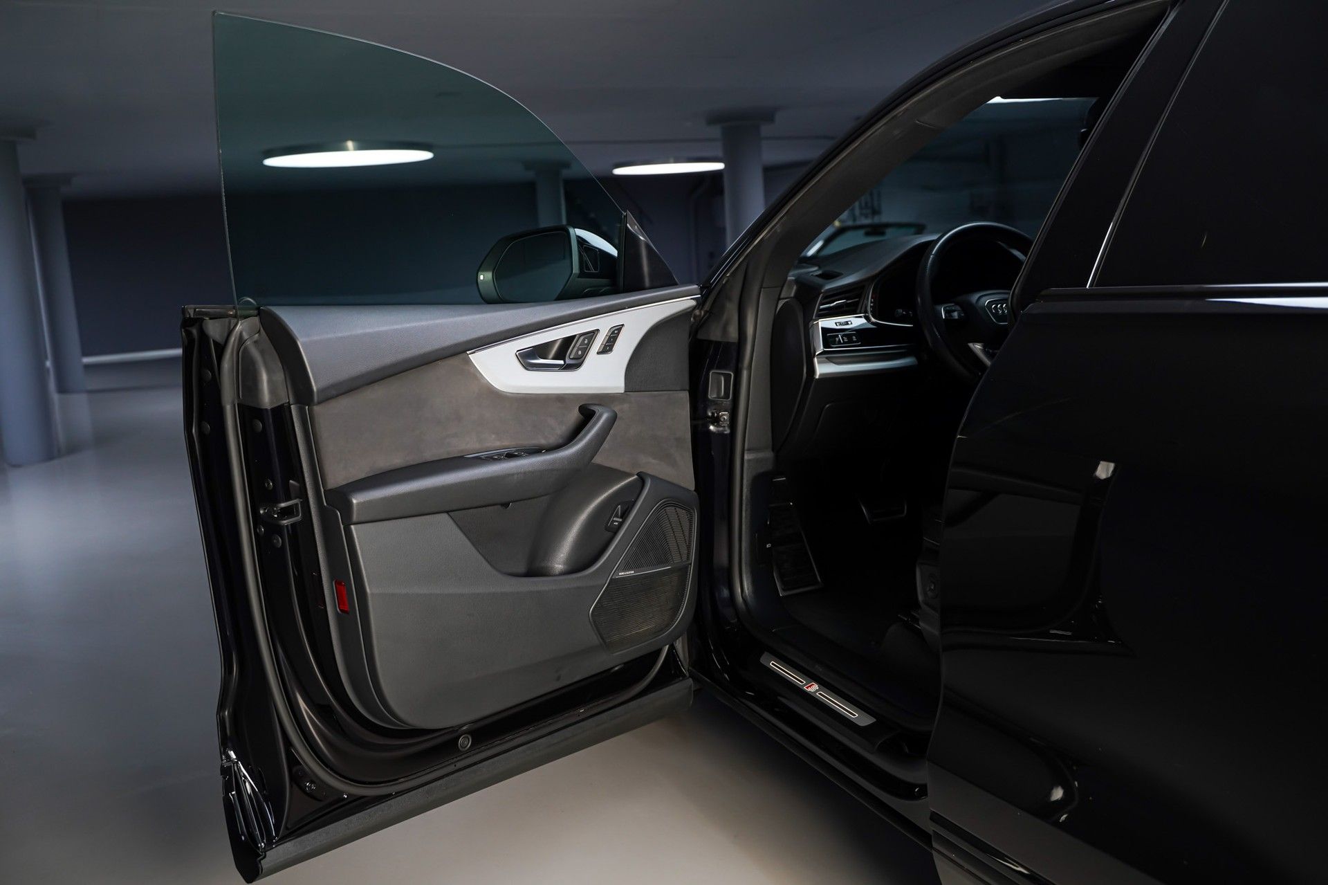 Audi Q8 8