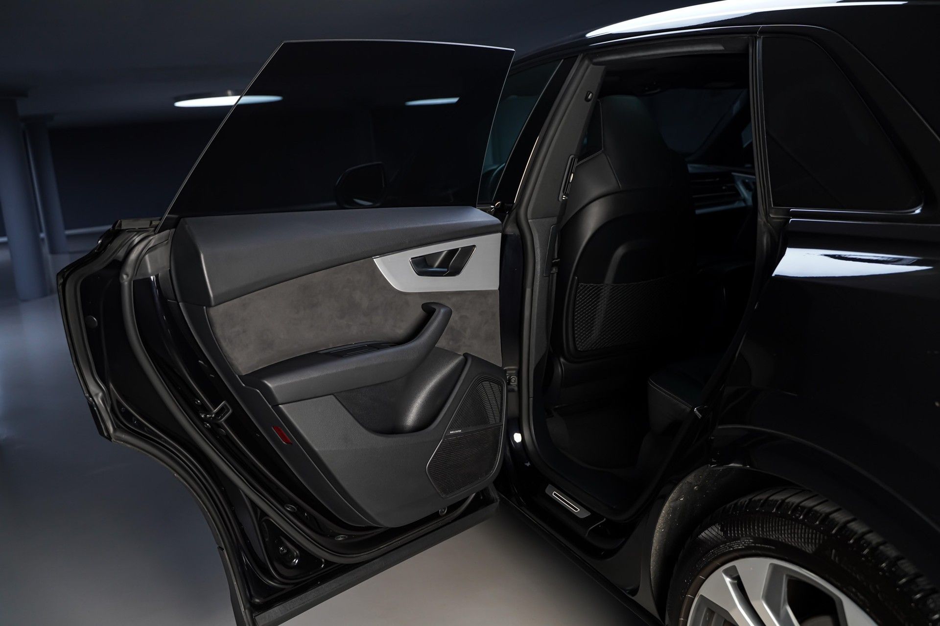 Audi Q8 13