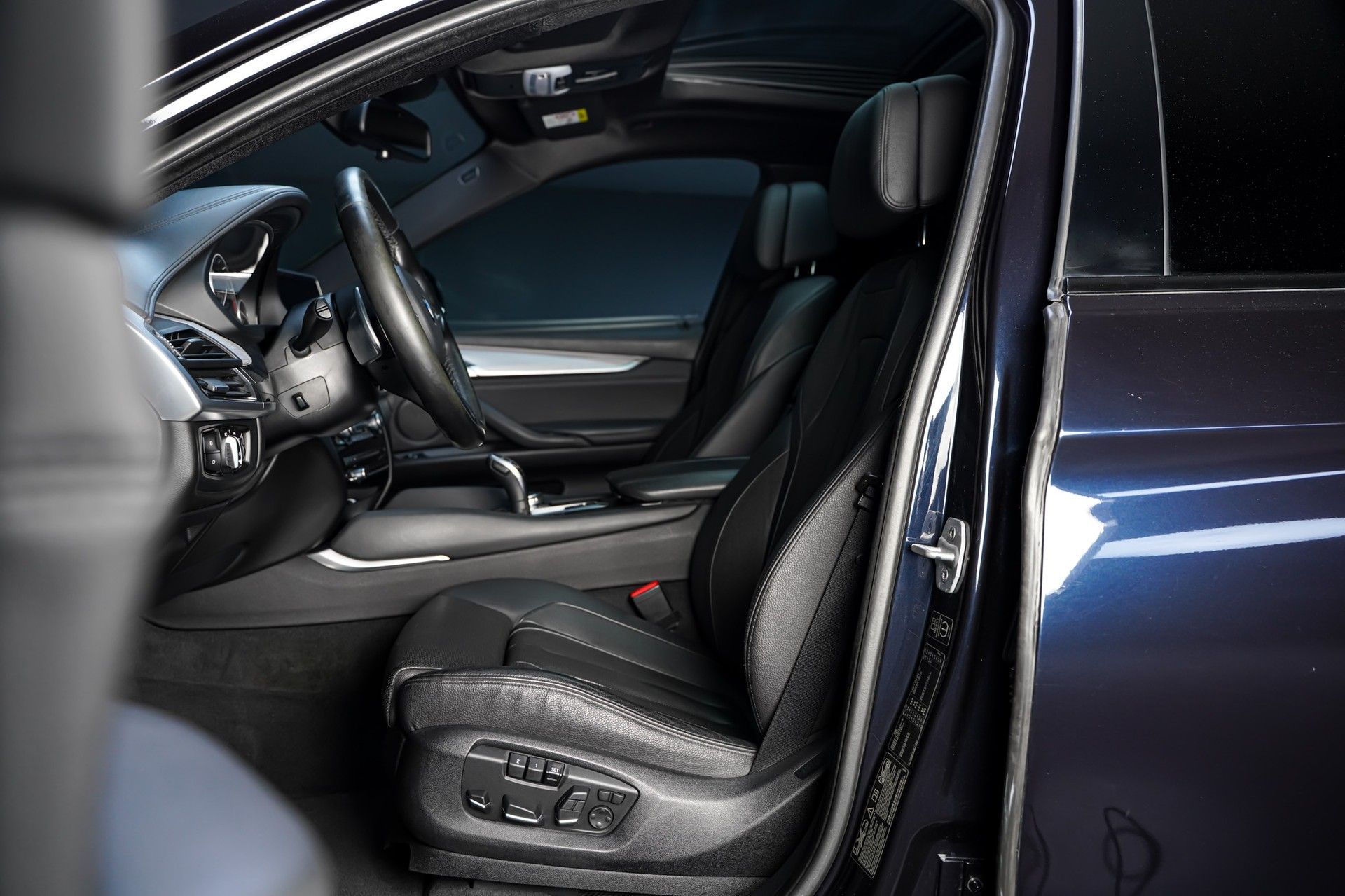 BMW X6 9