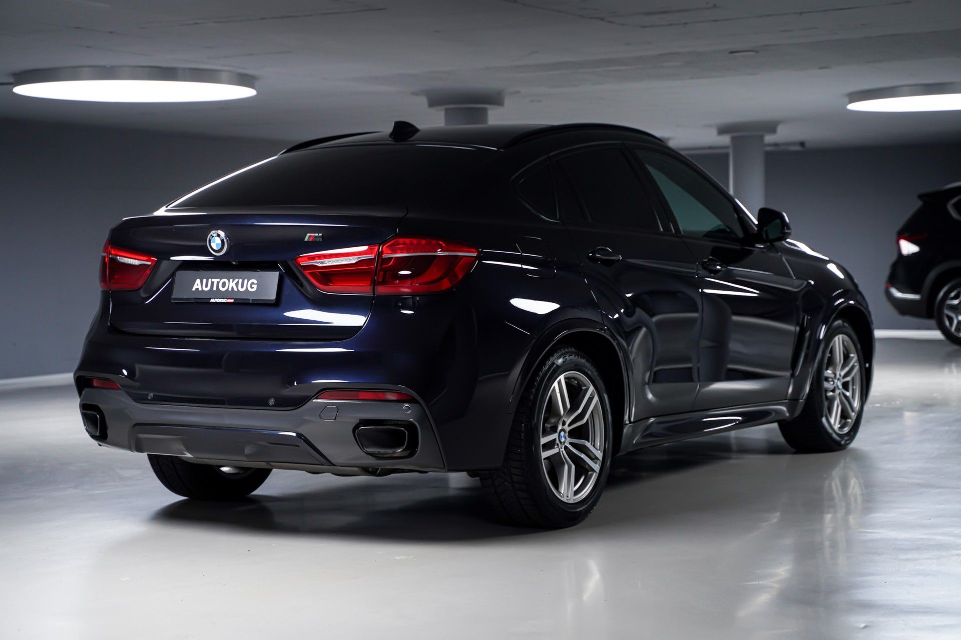 BMW X6 4