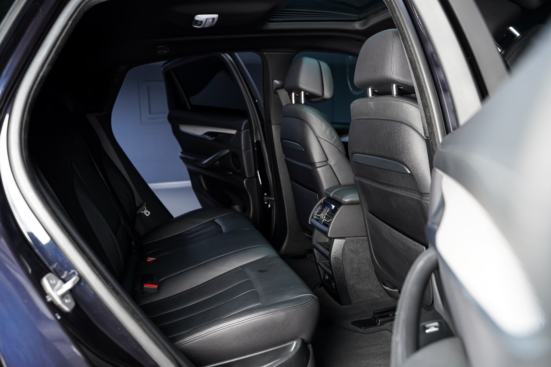 BMW X6 13