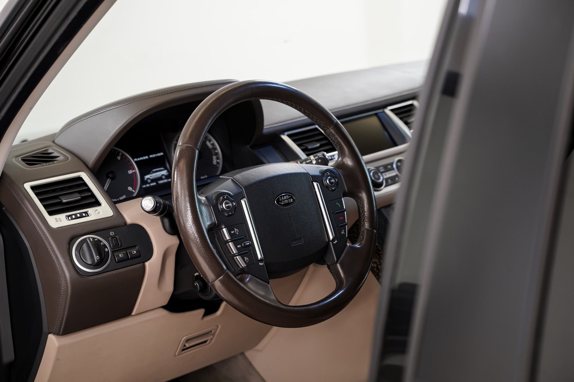 Land Rover RANGE ROVER SPORT 9