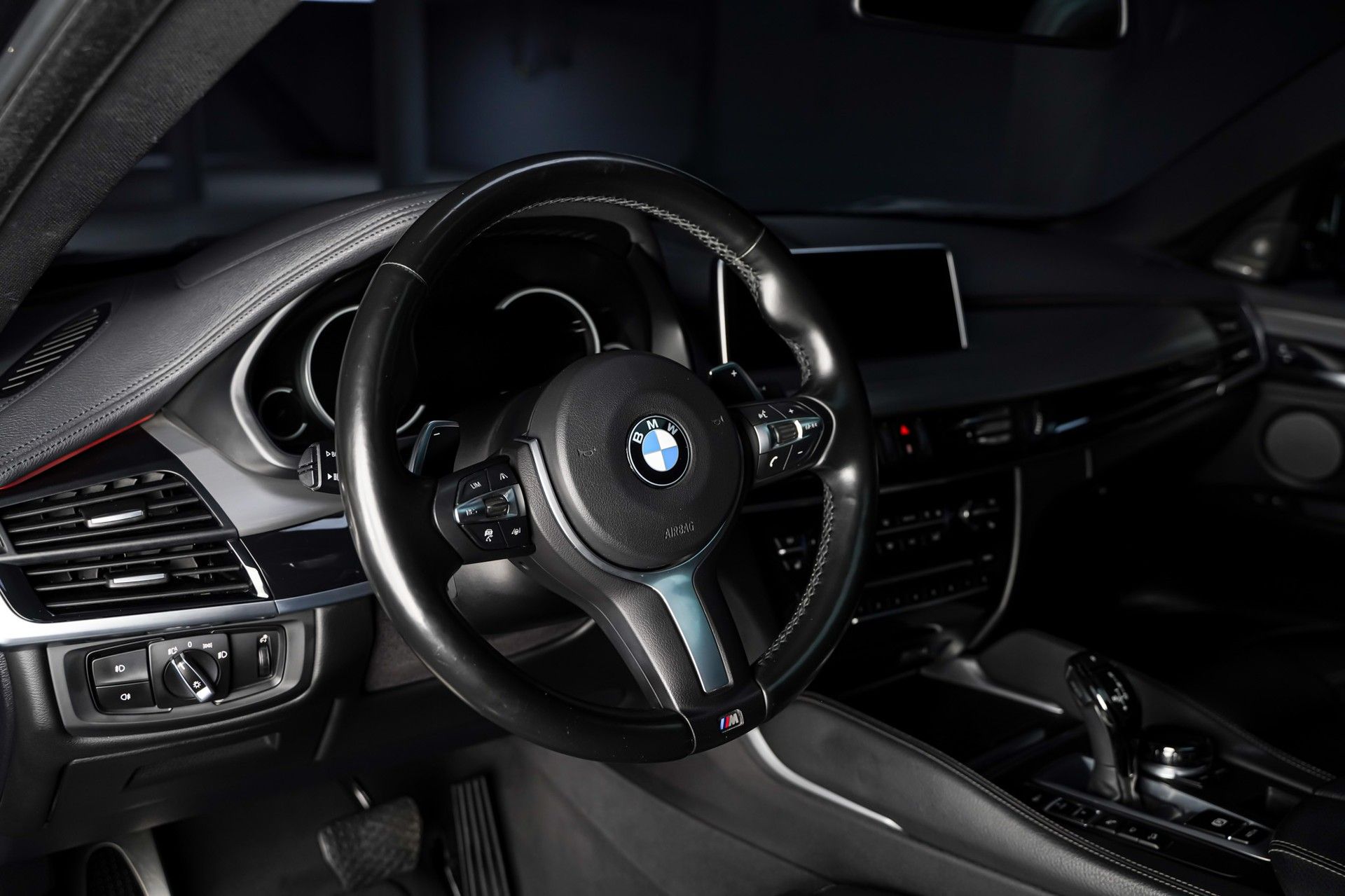 BMW X6 9