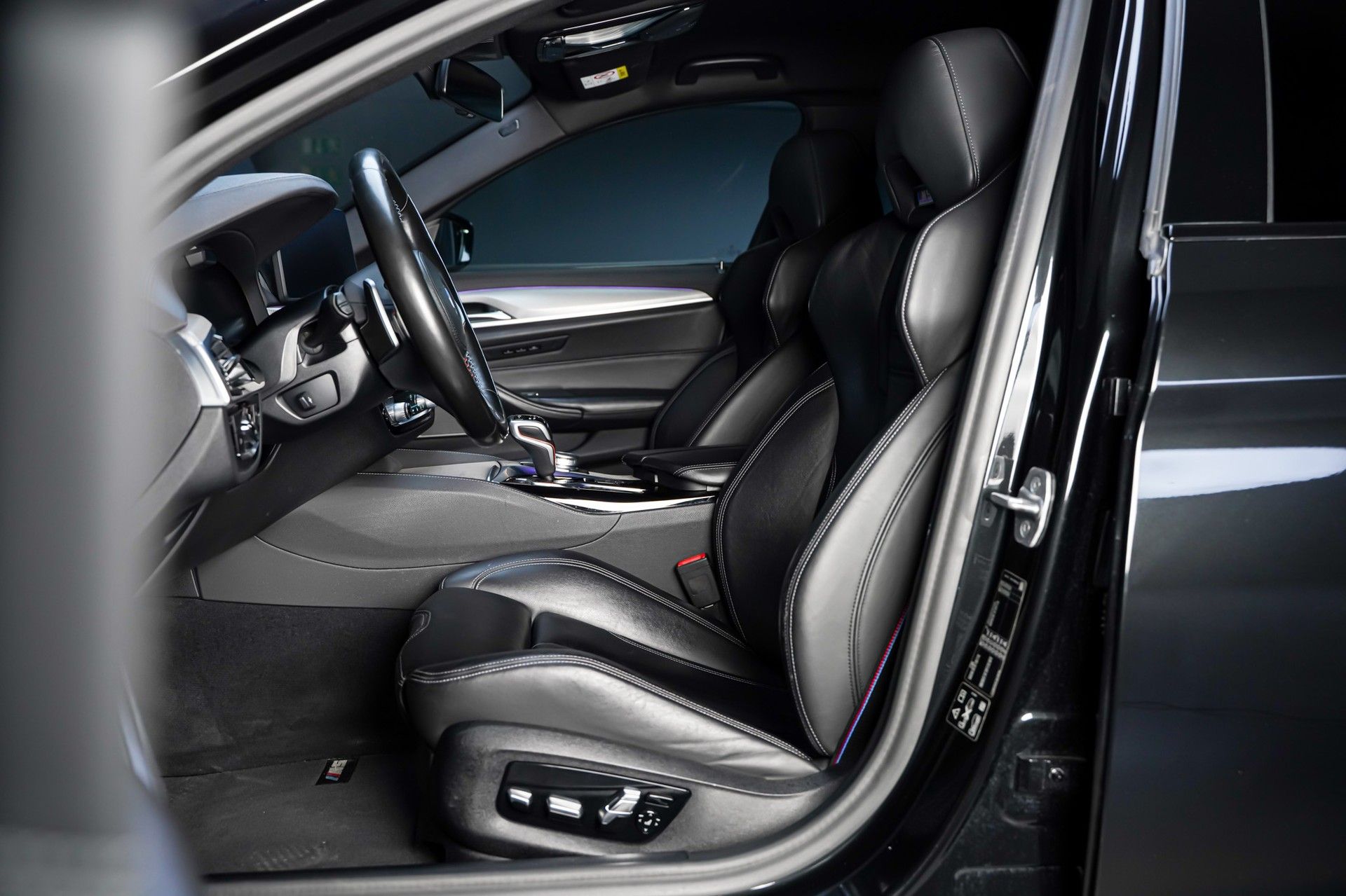 BMW M5 13