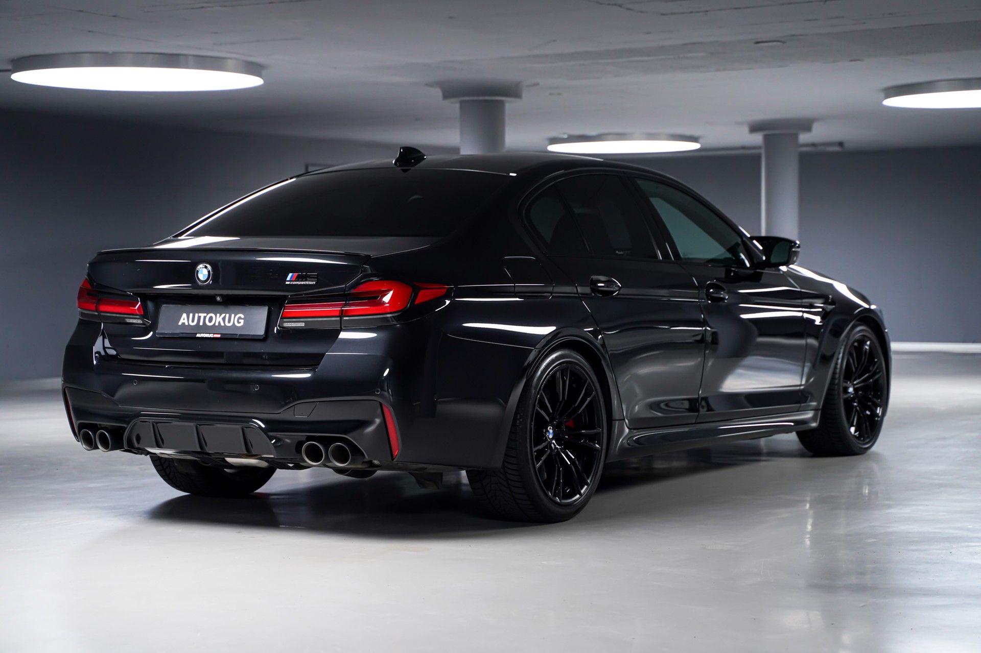 BMW M5 5