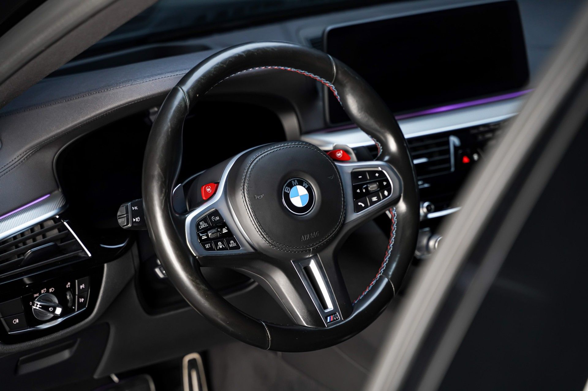 BMW M5 9