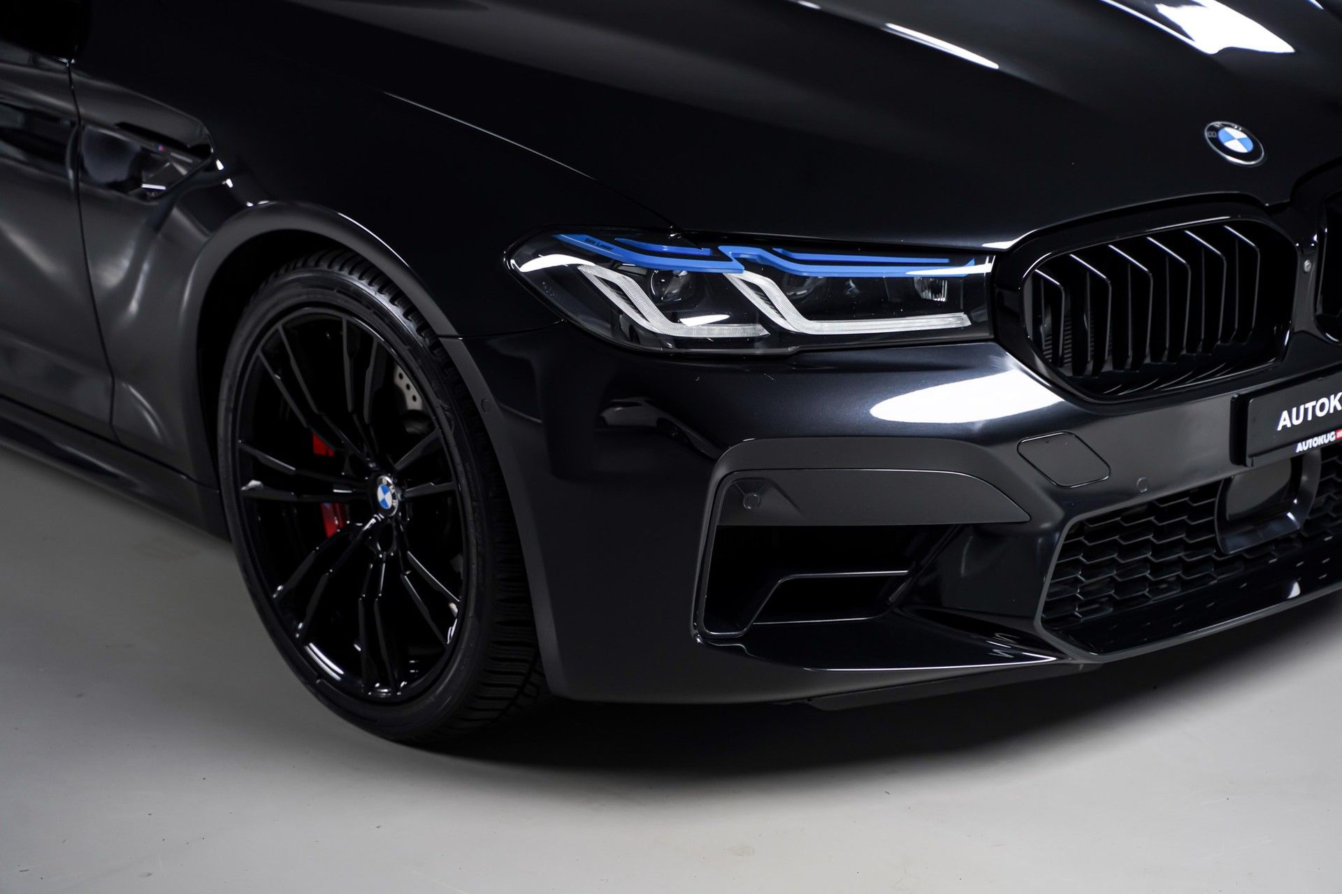 BMW M5 4