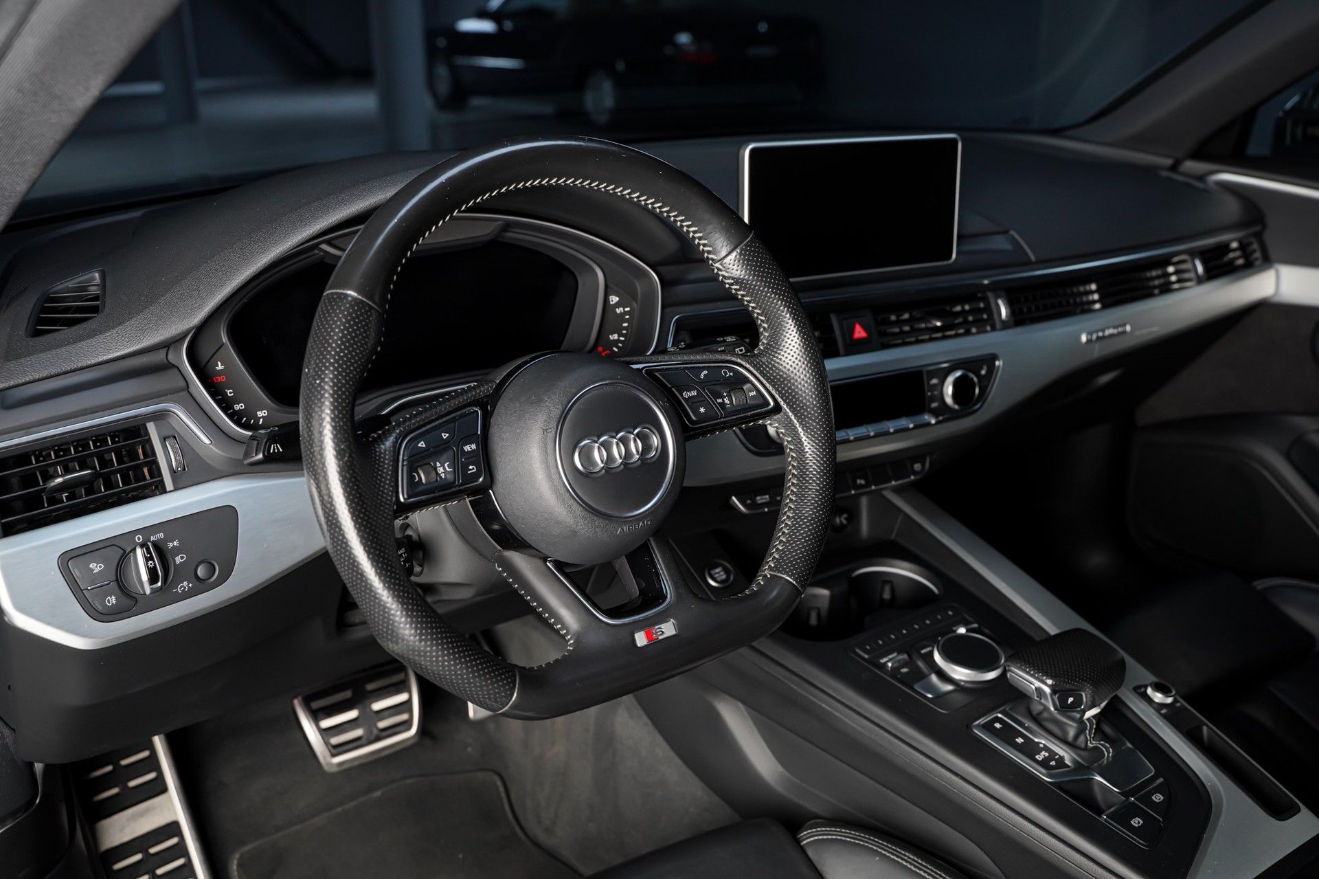 Audi A4 10
