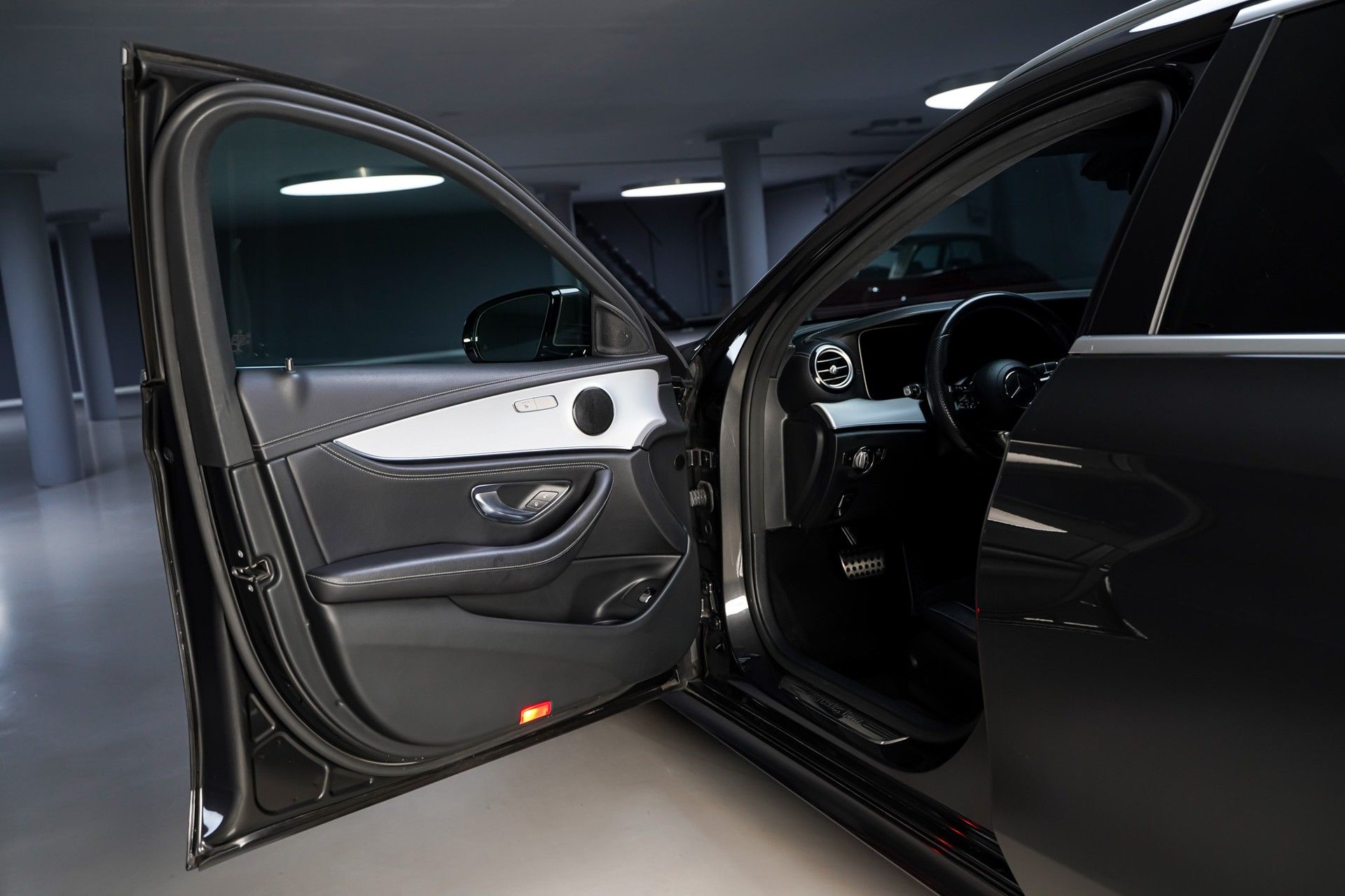 Mercedes-Benz E 220 8