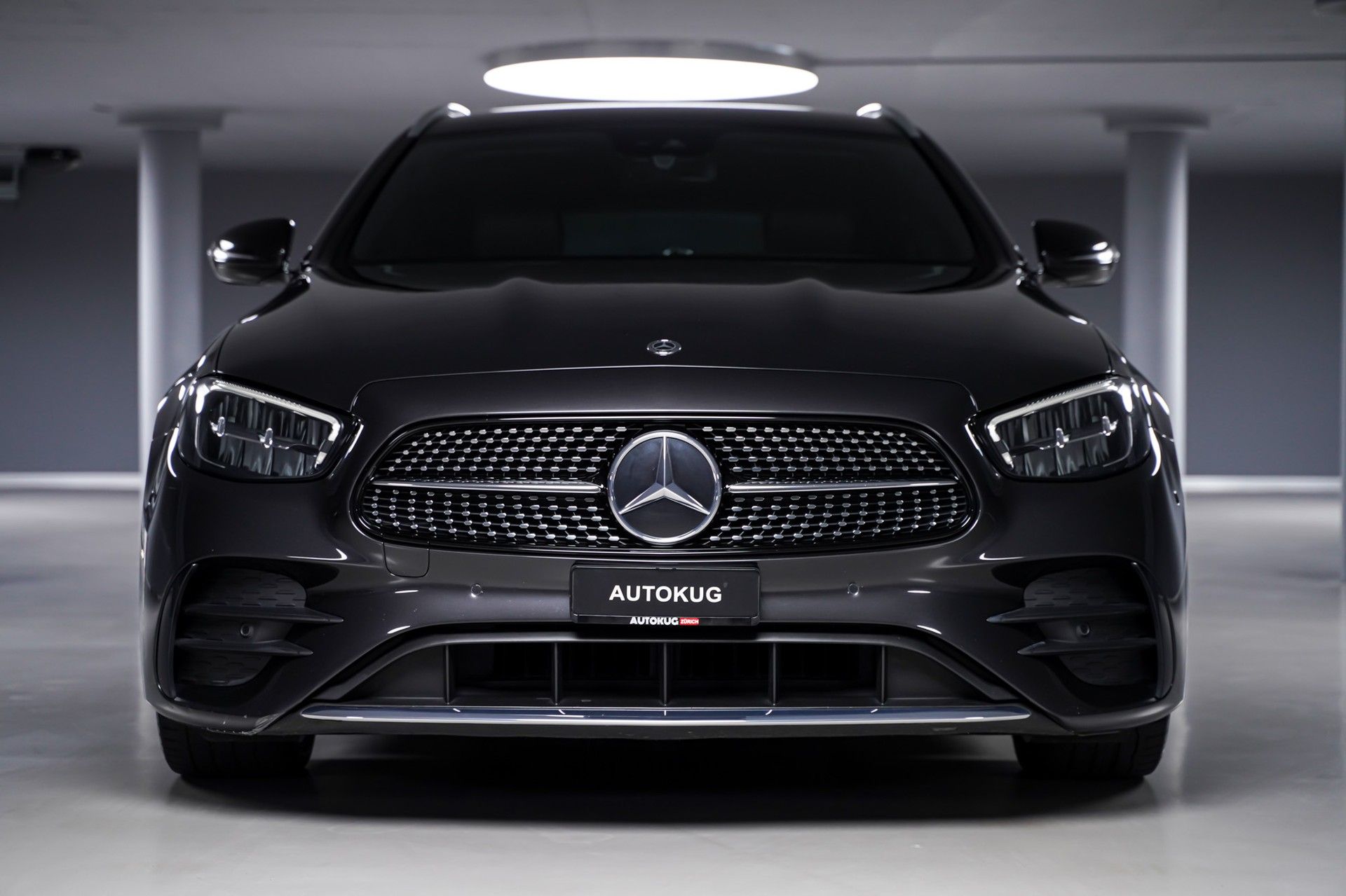 Mercedes-Benz E 220 2