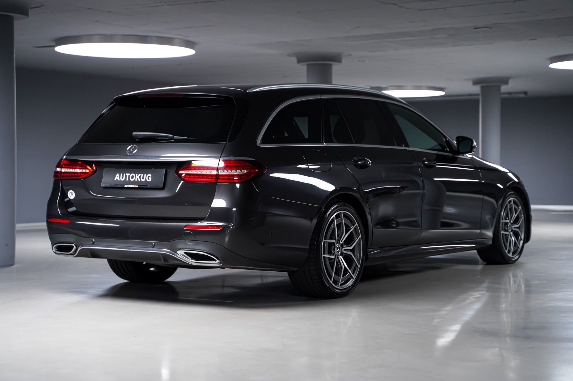 Mercedes-Benz E 220 5