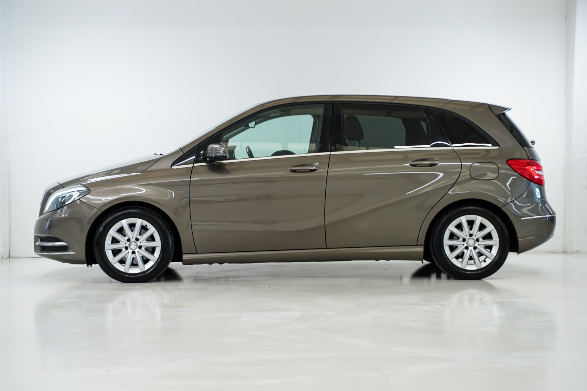 Mercedes-Benz B 200 4