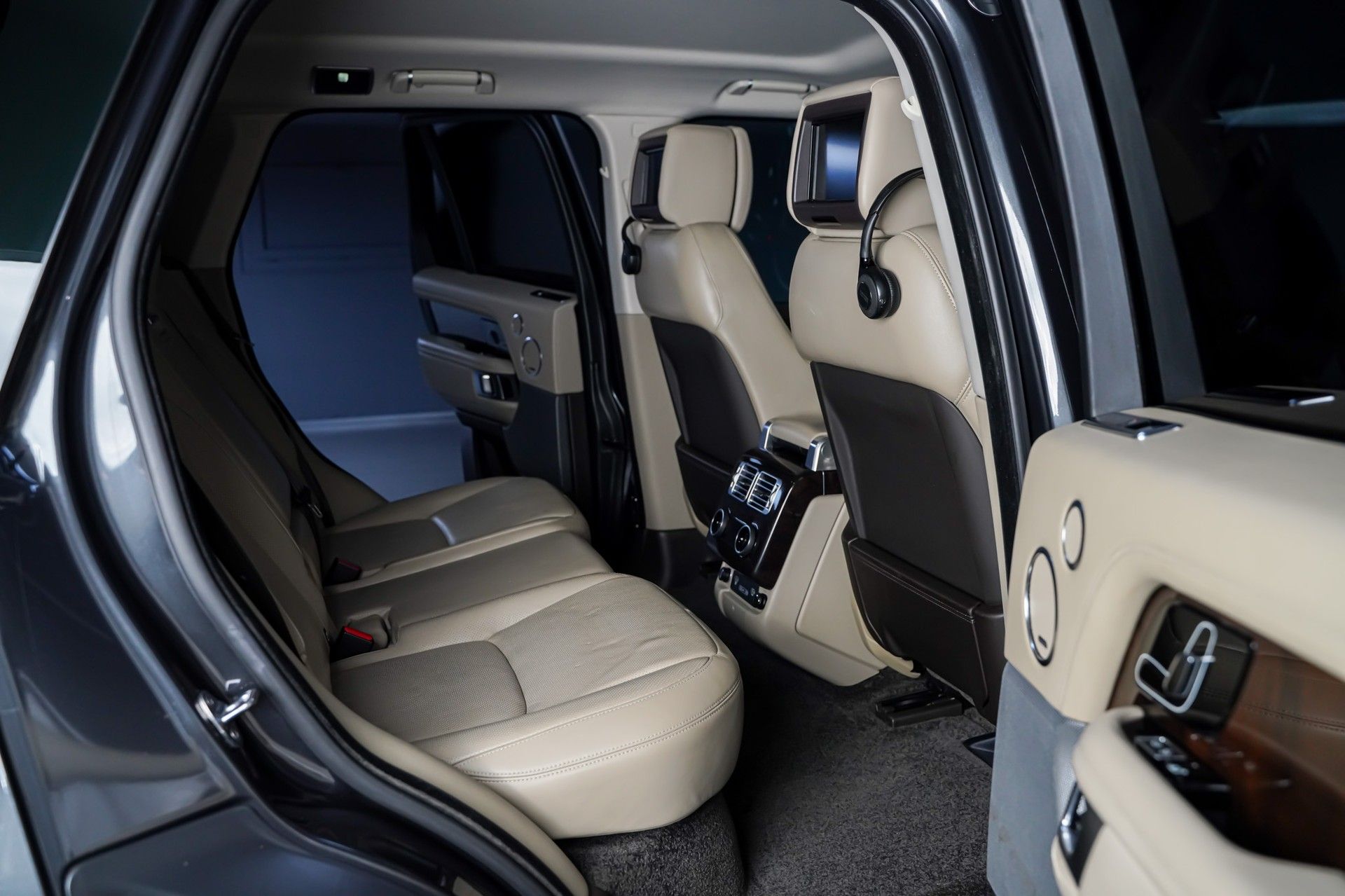 Land Rover RANGE ROVER 15