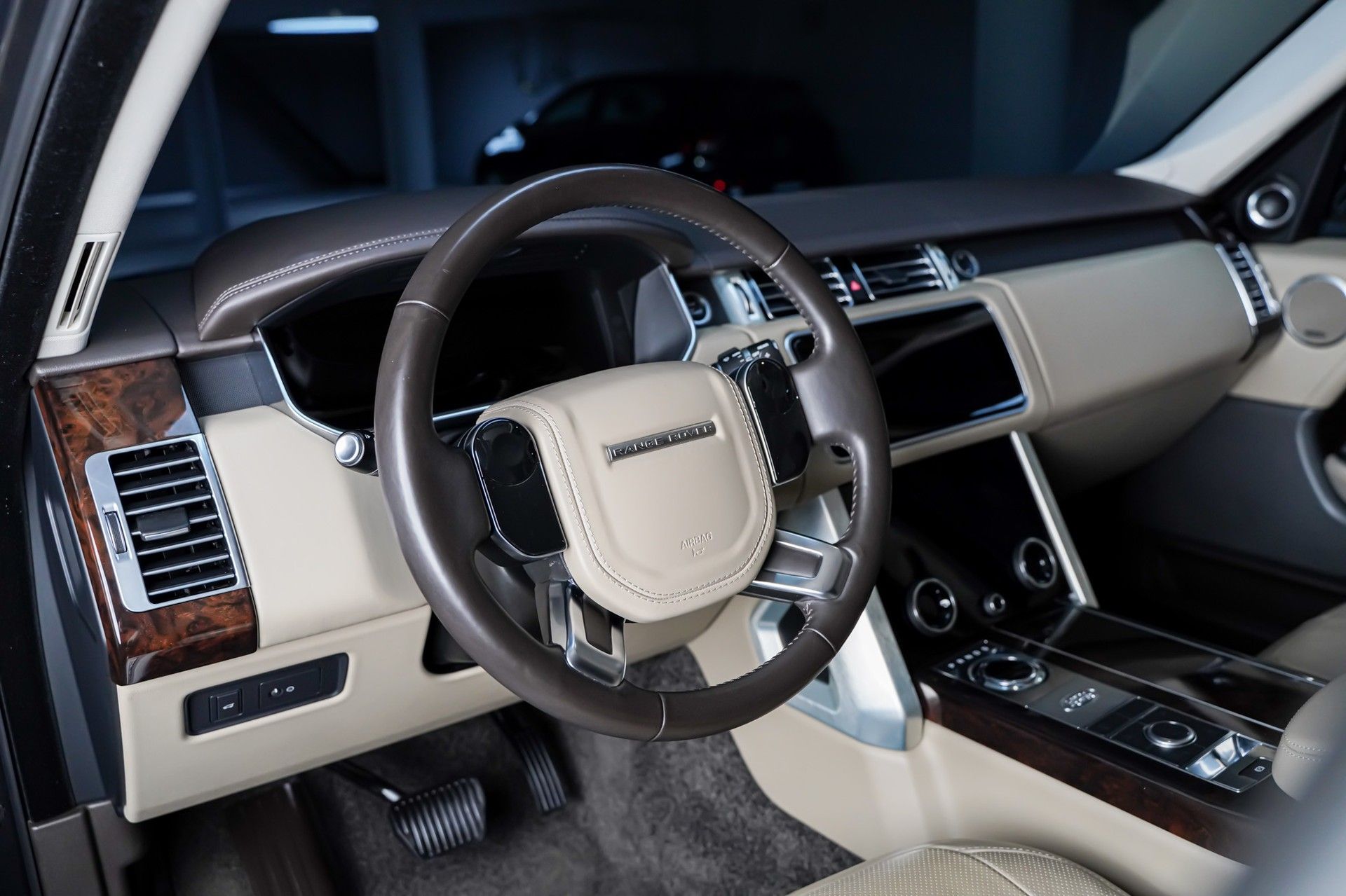 Land Rover RANGE ROVER 11
