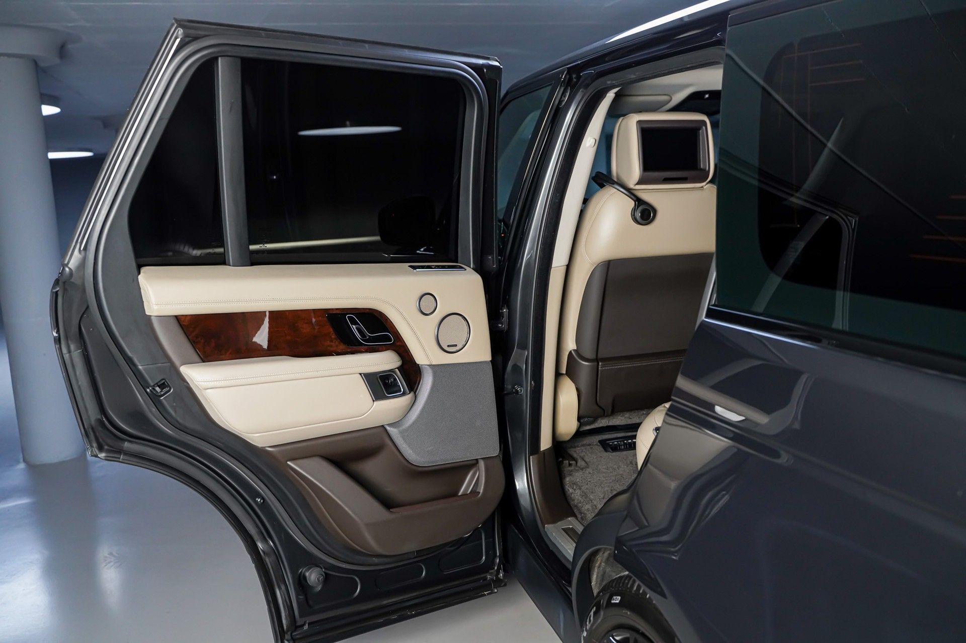 Land Rover RANGE ROVER 14