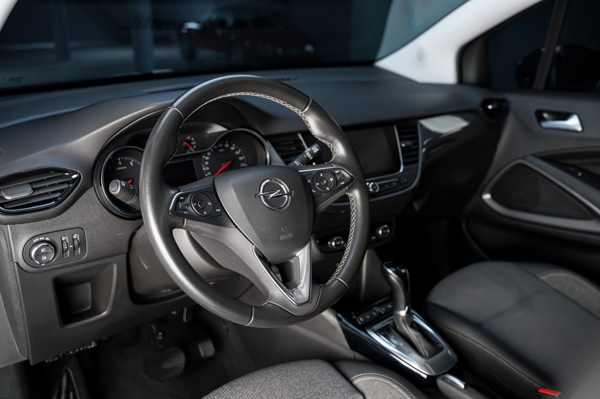 Opel CROSSLAND X 10