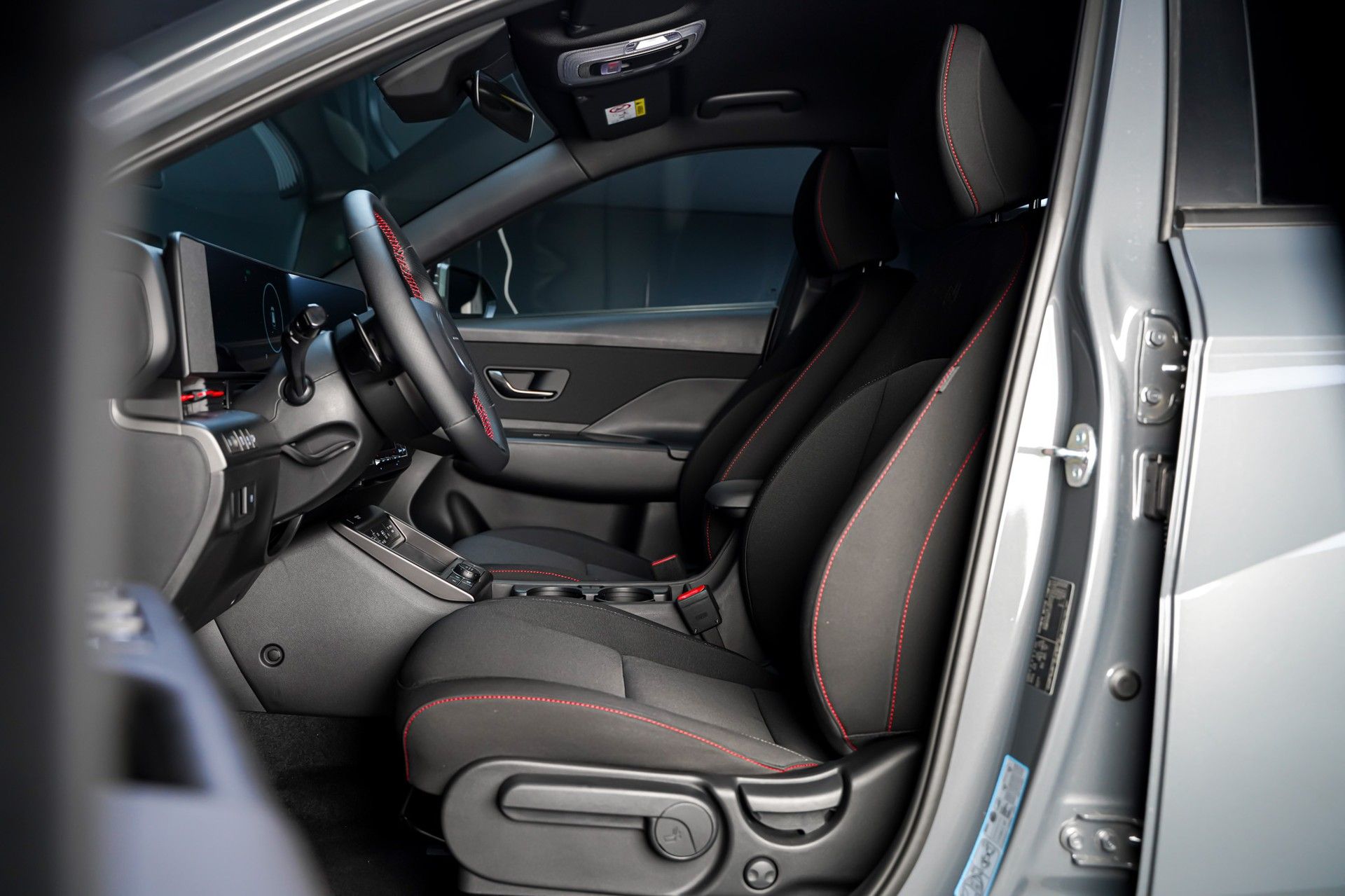 Hyundai KONA 13