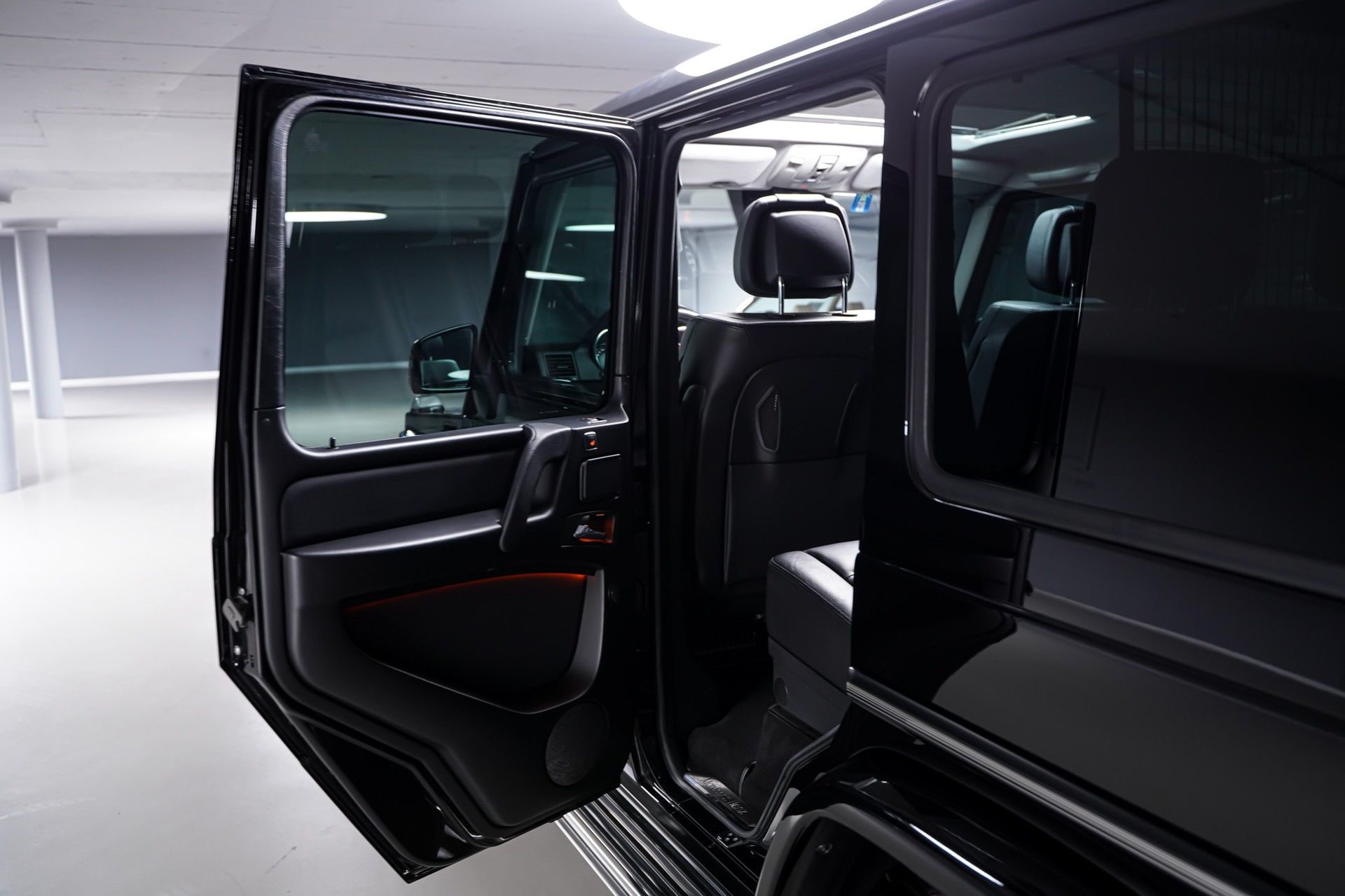 Mercedes-Benz G 350 13