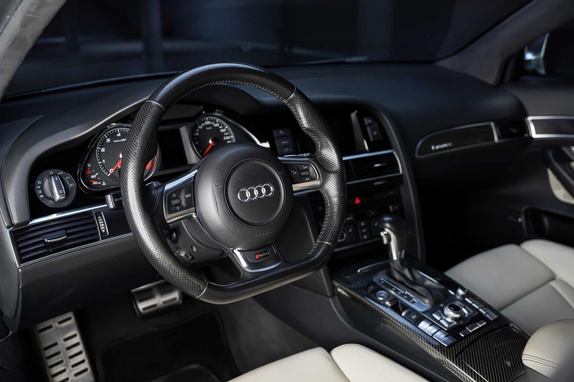 Audi RS6 9
