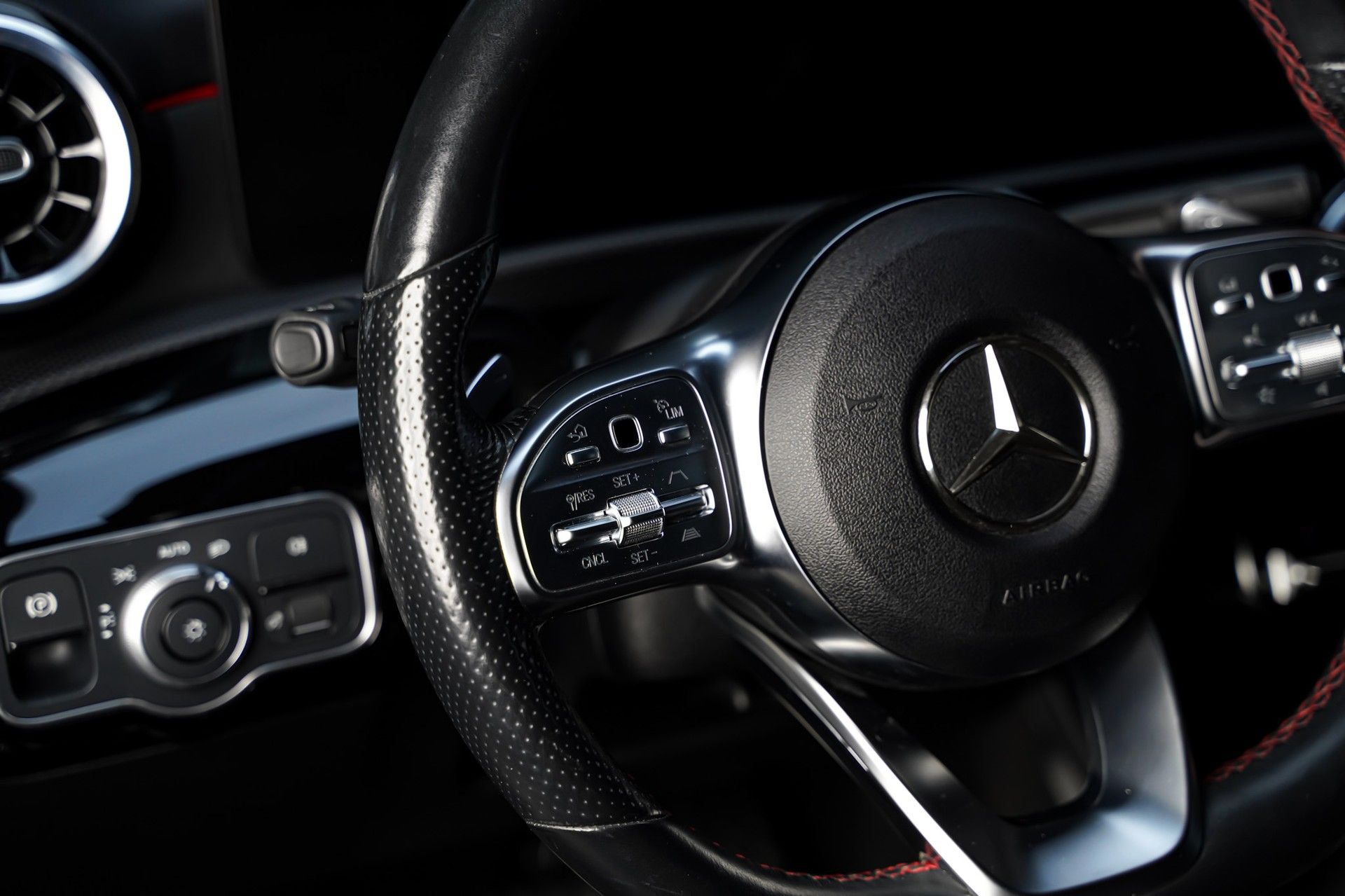 Mercedes-Benz A 200 12