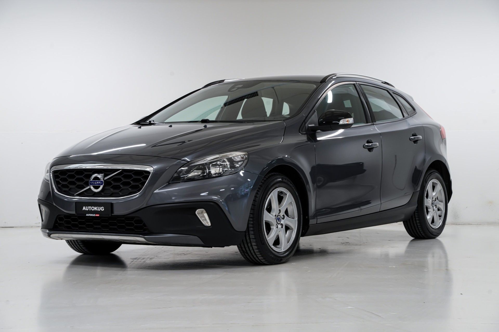 Volvo V40 1