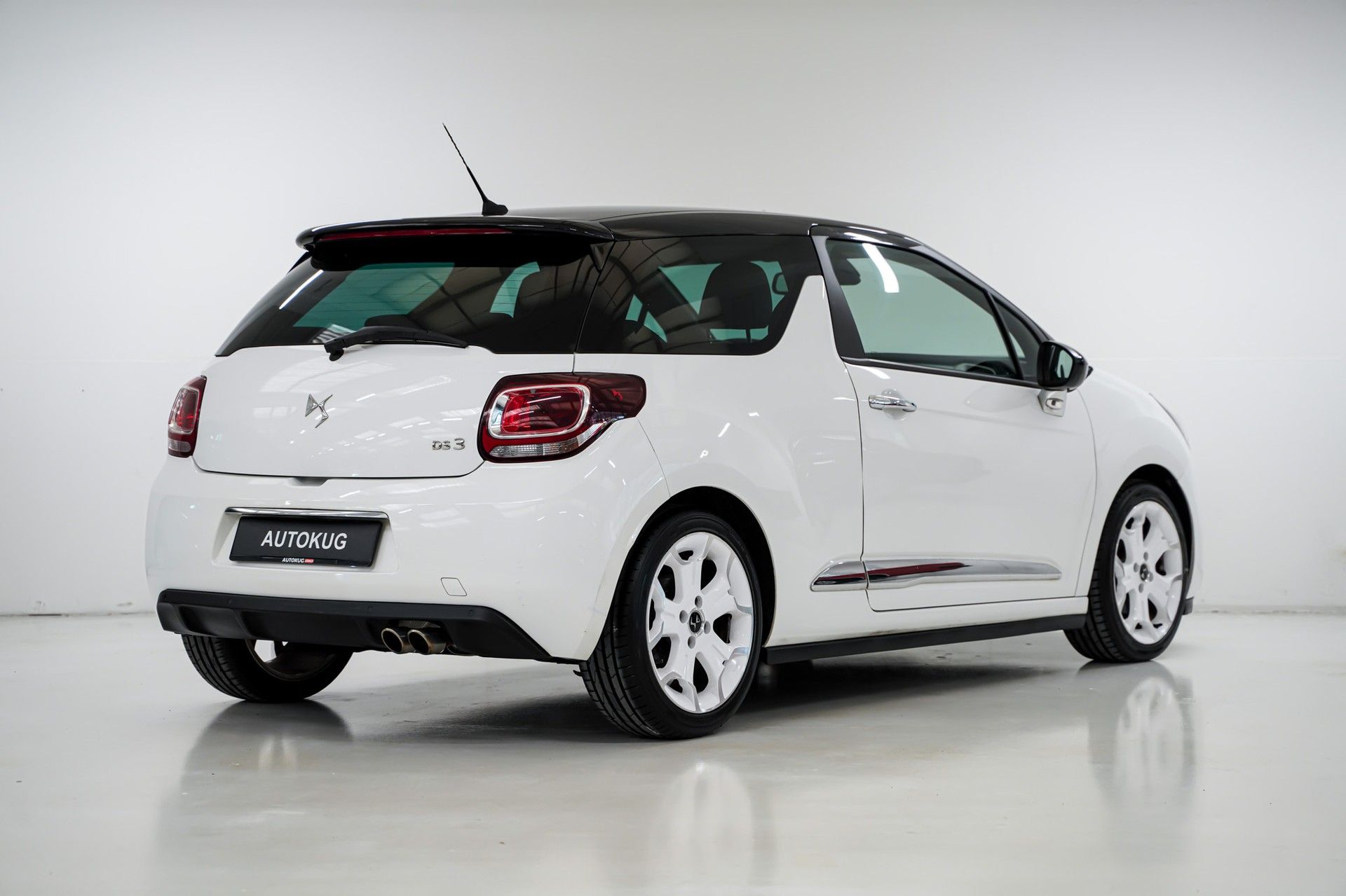 DS AUTOMOBILES DS3 7