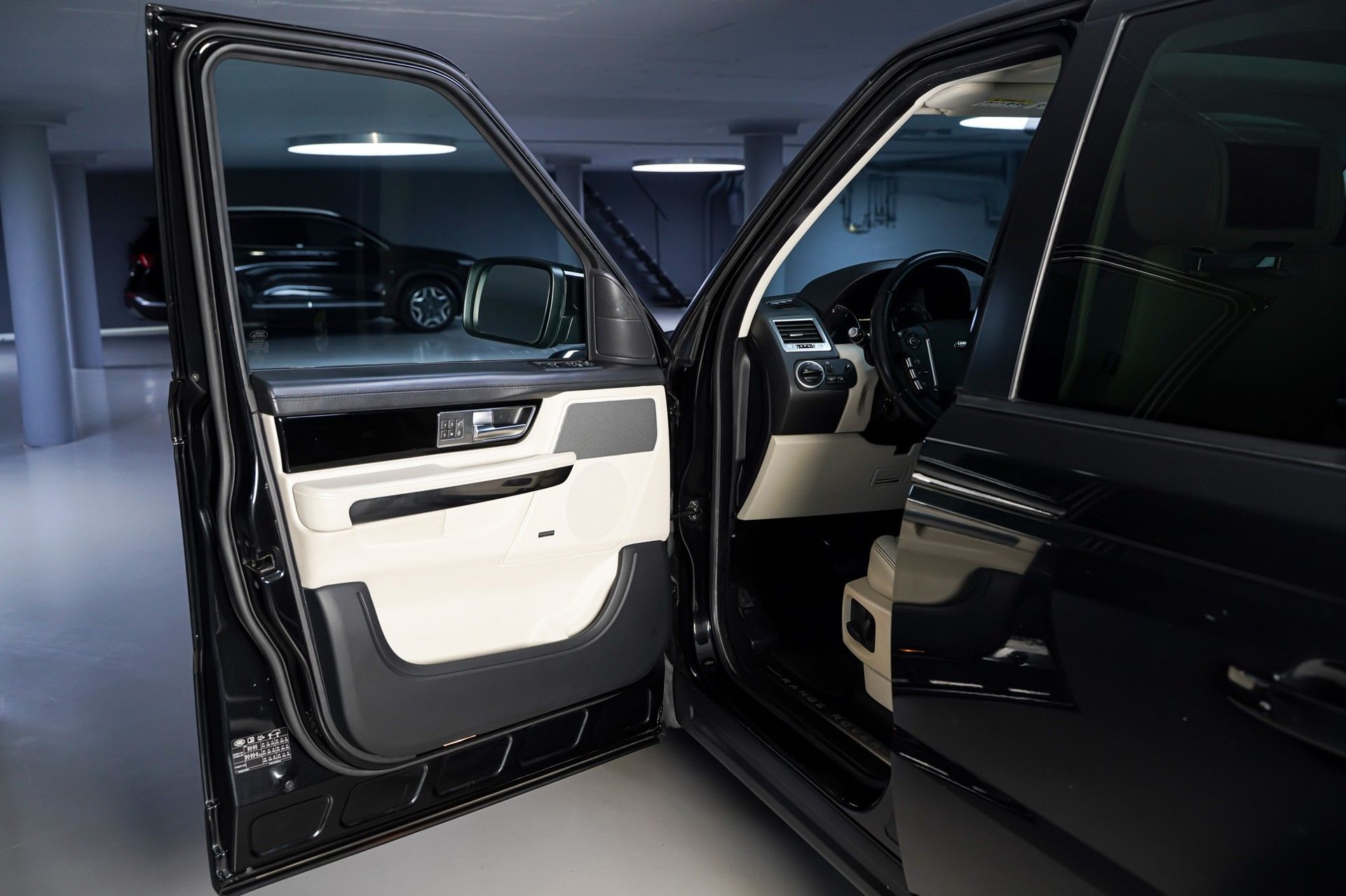 Land Rover RANGE ROVER SPORT 9