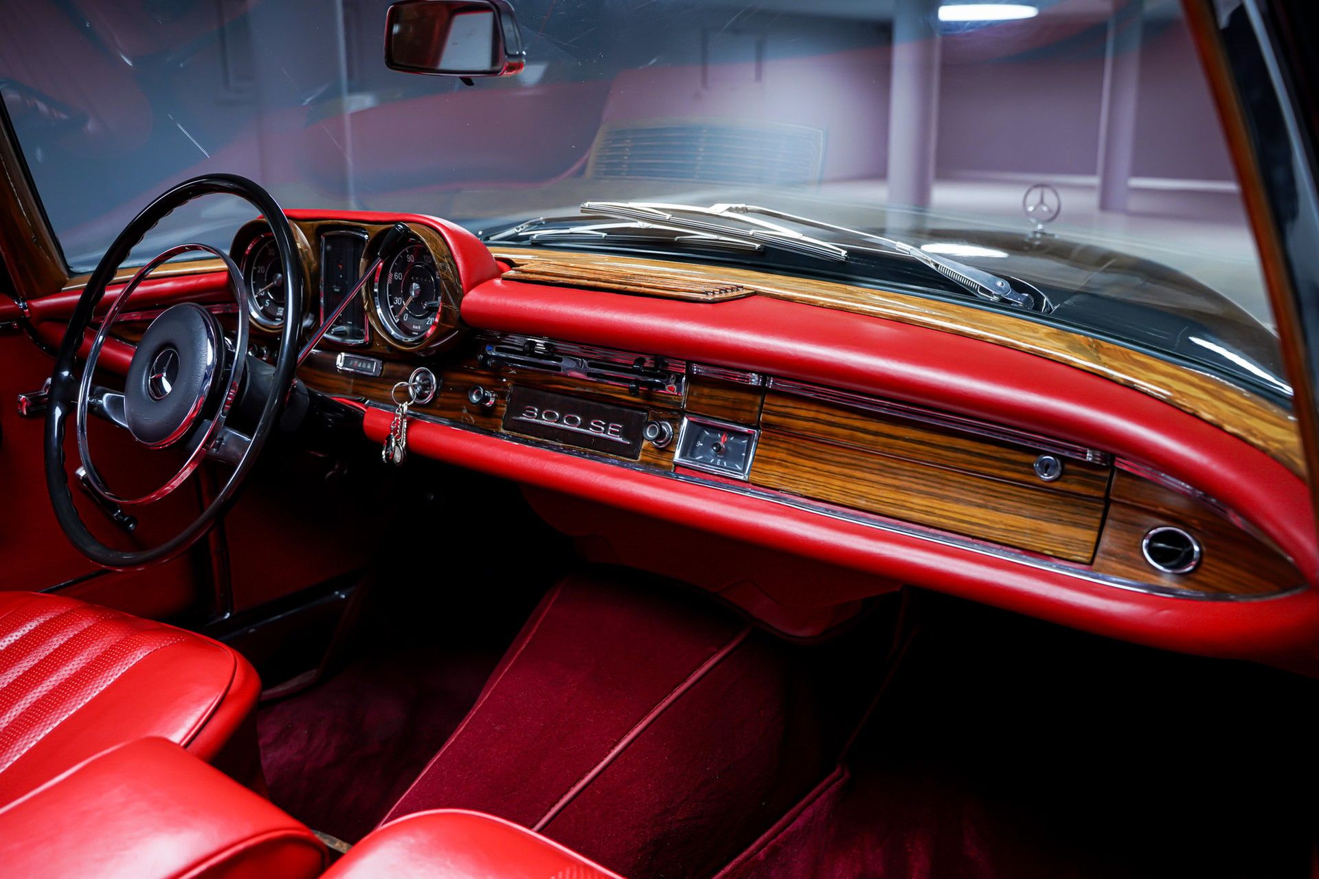 Mercedes-Benz 300 15