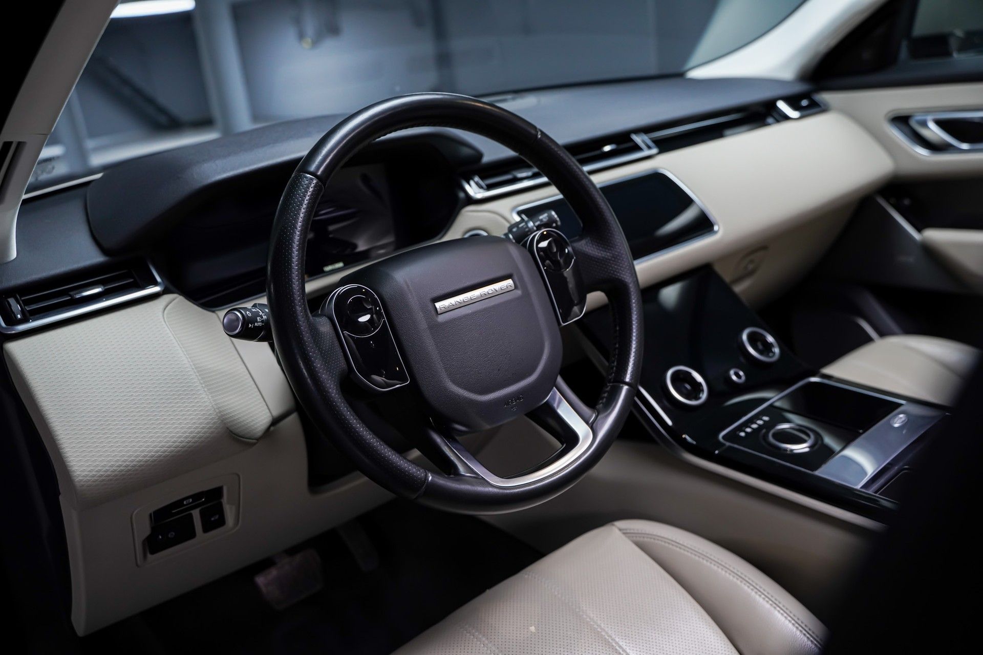 Land Rover RANGE ROVER VELAR 10
