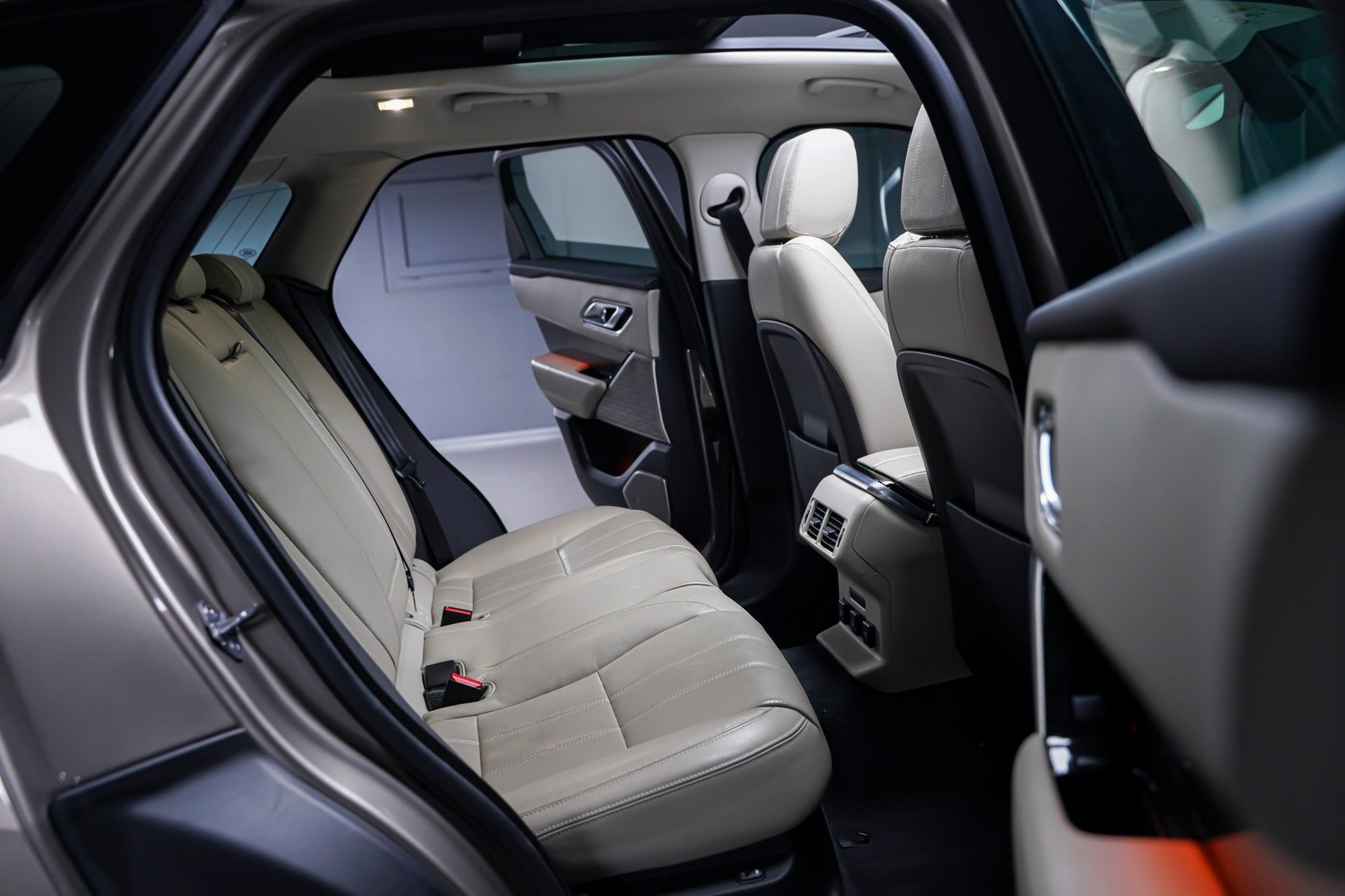 Land Rover RANGE ROVER VELAR 14