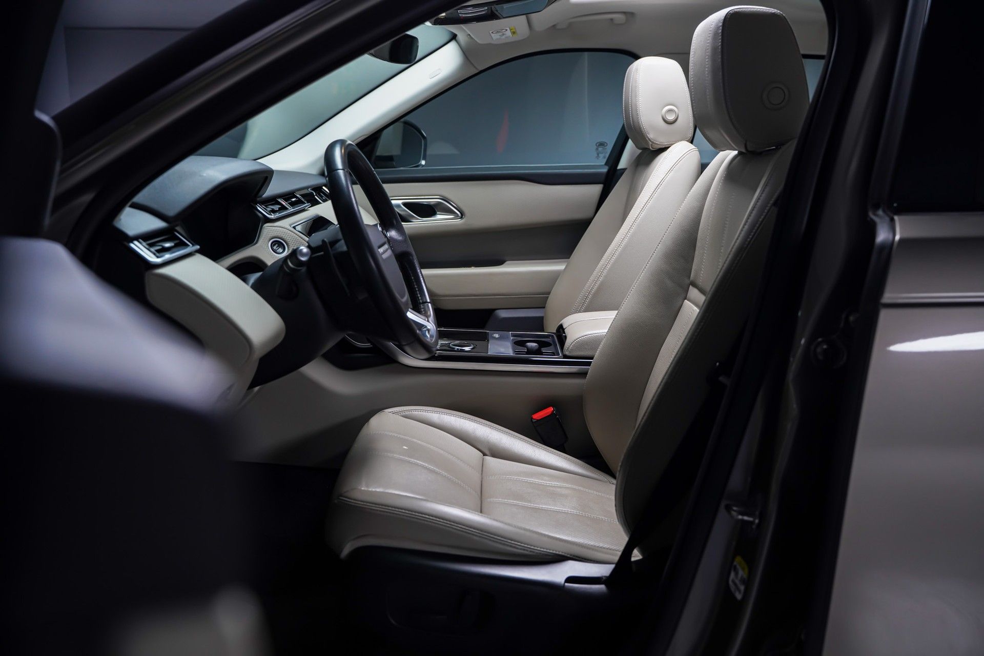 Land Rover RANGE ROVER VELAR 11