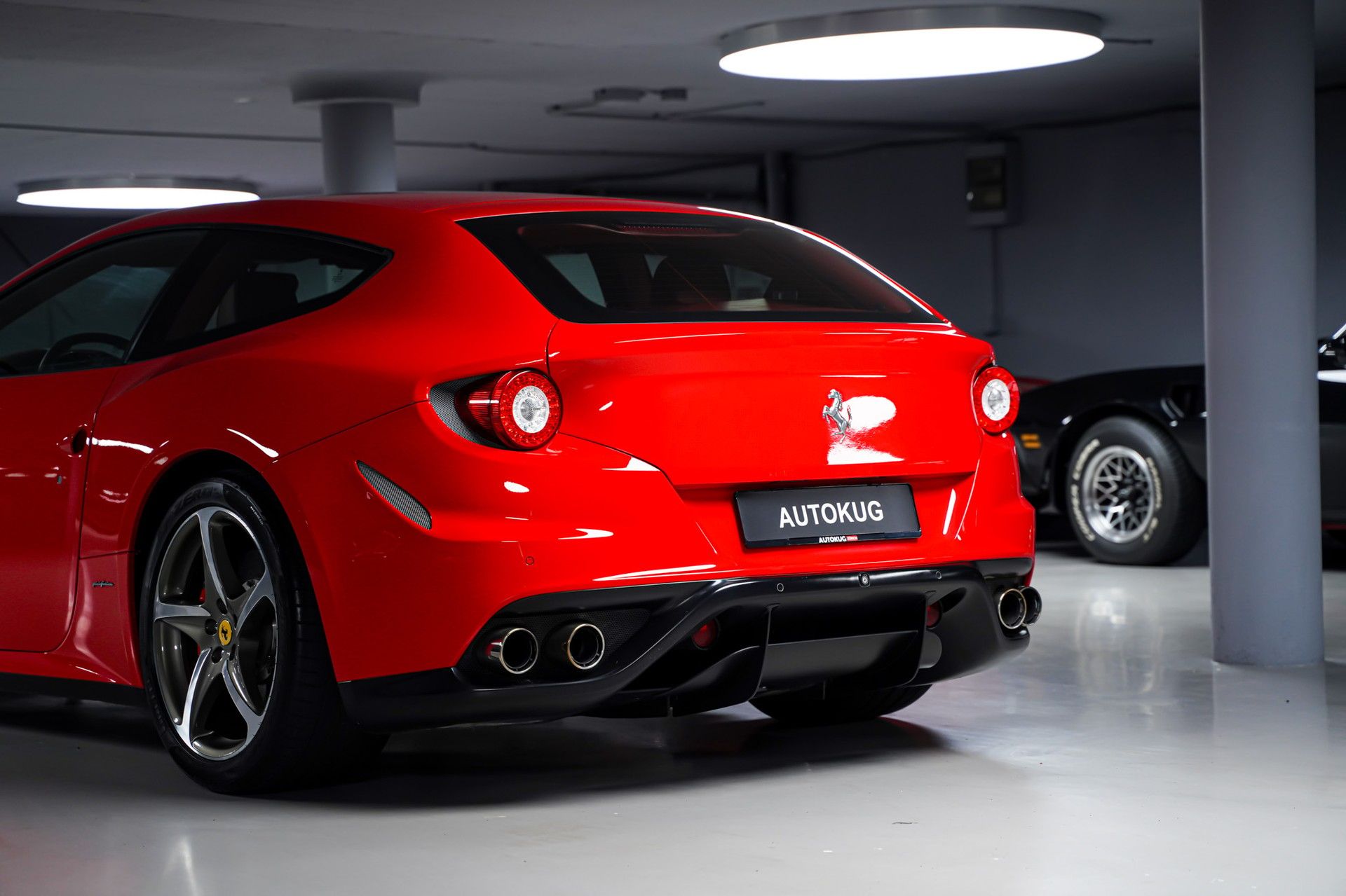 Ferrari FF 8