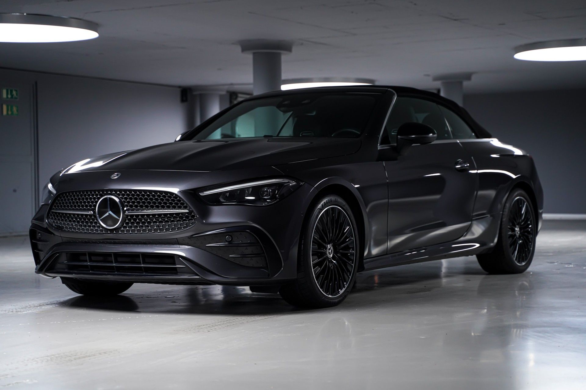 Mercedes-Benz CLE 300 1