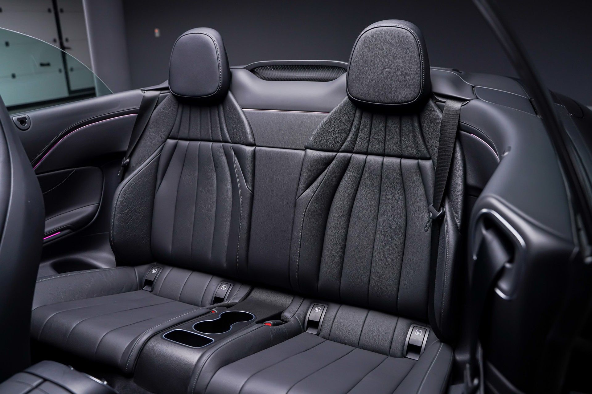 Mercedes-Benz CLE 300 15