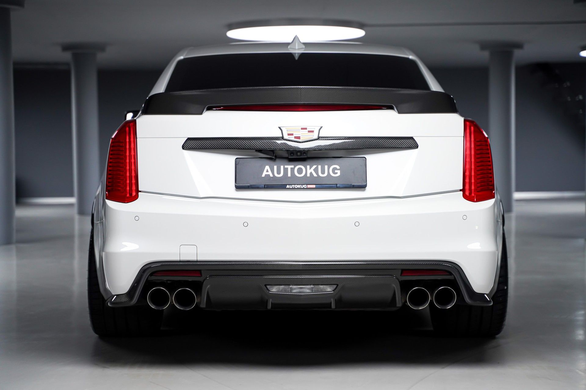 Cadillac CTS 8